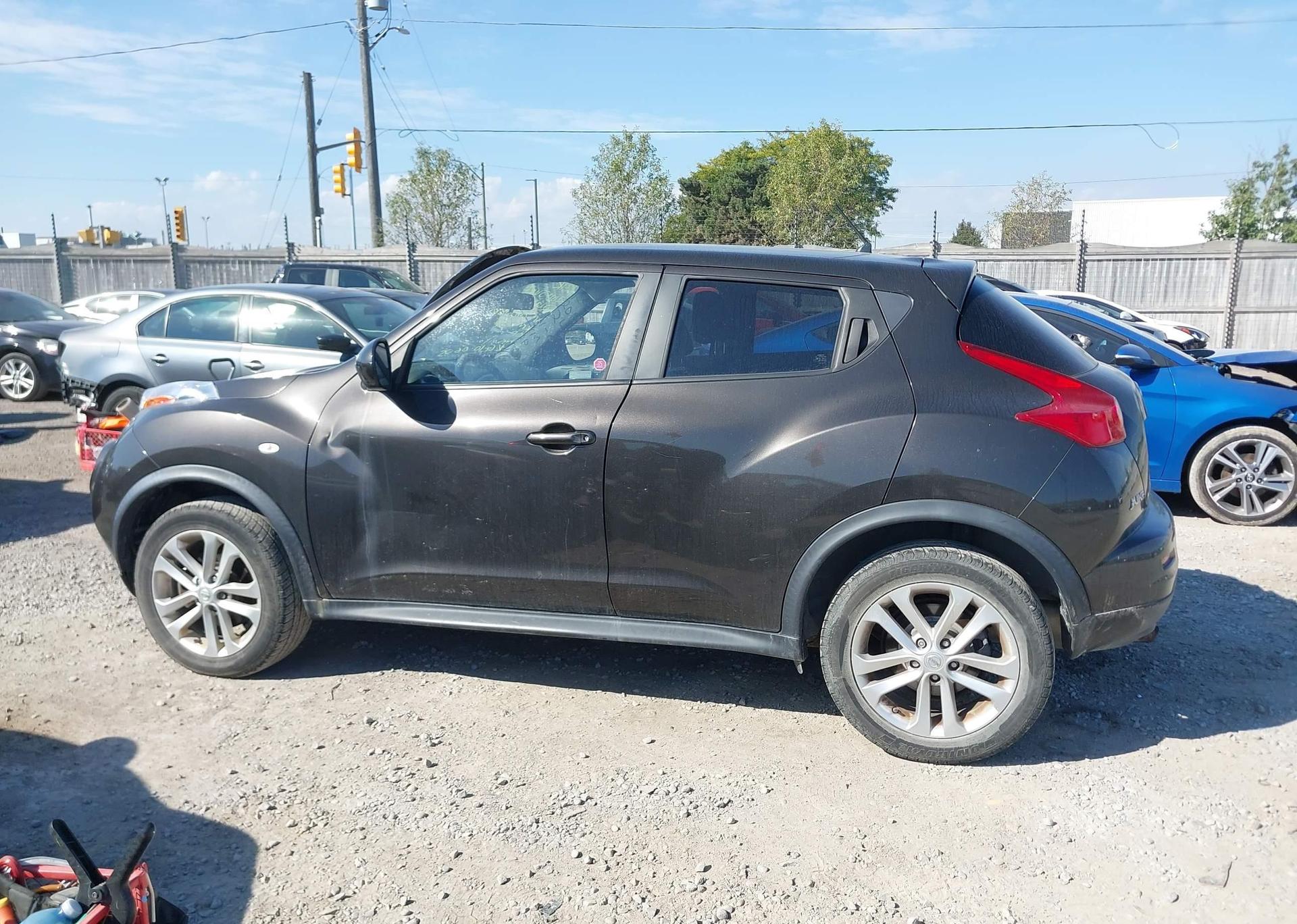 2011 NISSAN juke