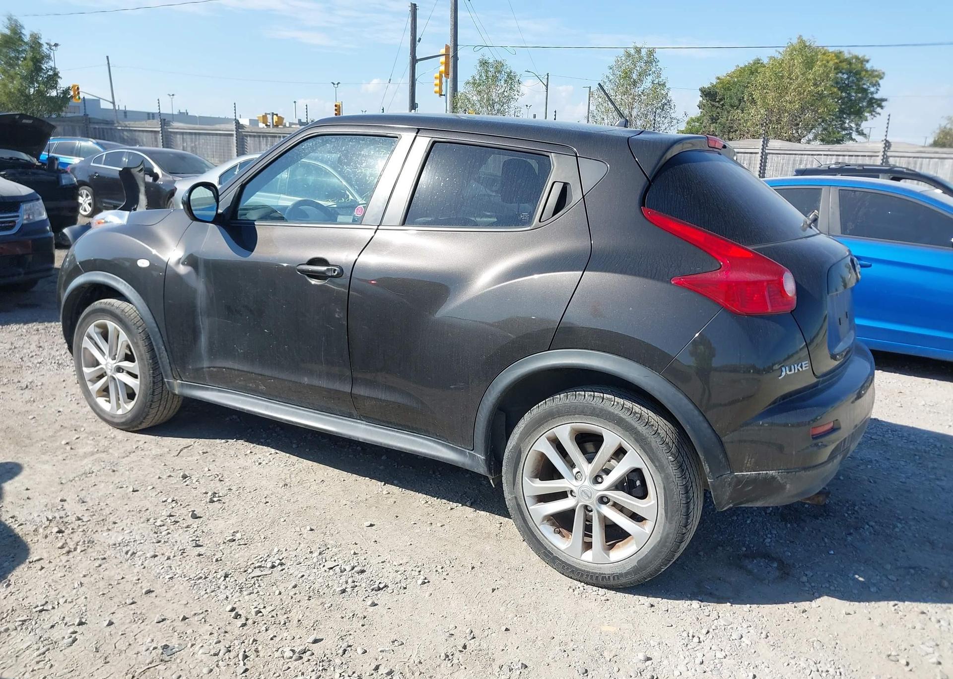 2011 NISSAN juke