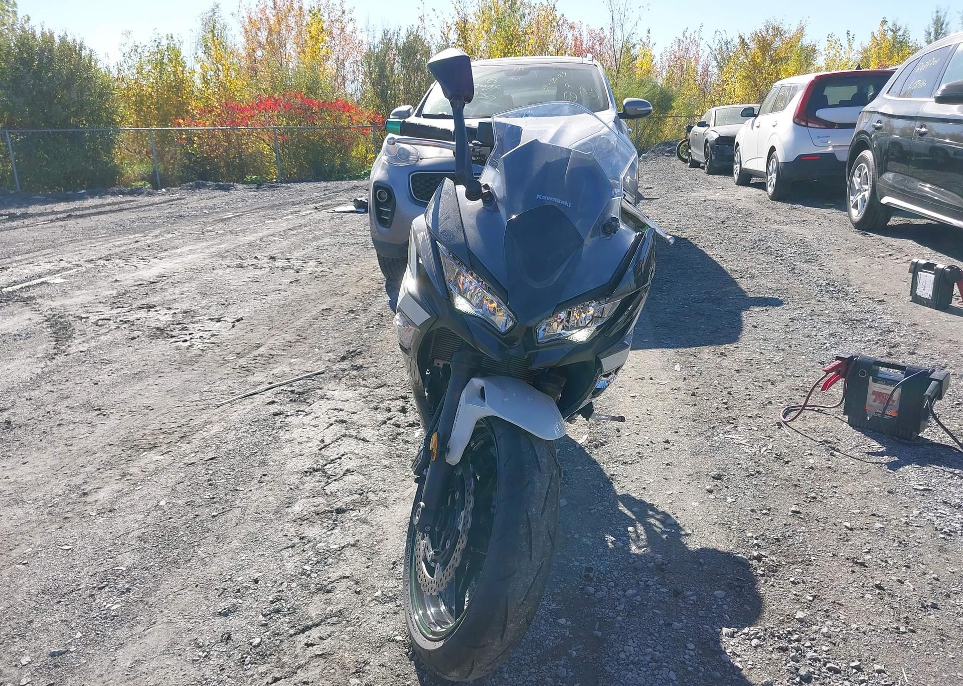 2022 KAWASAKI EX650 M
