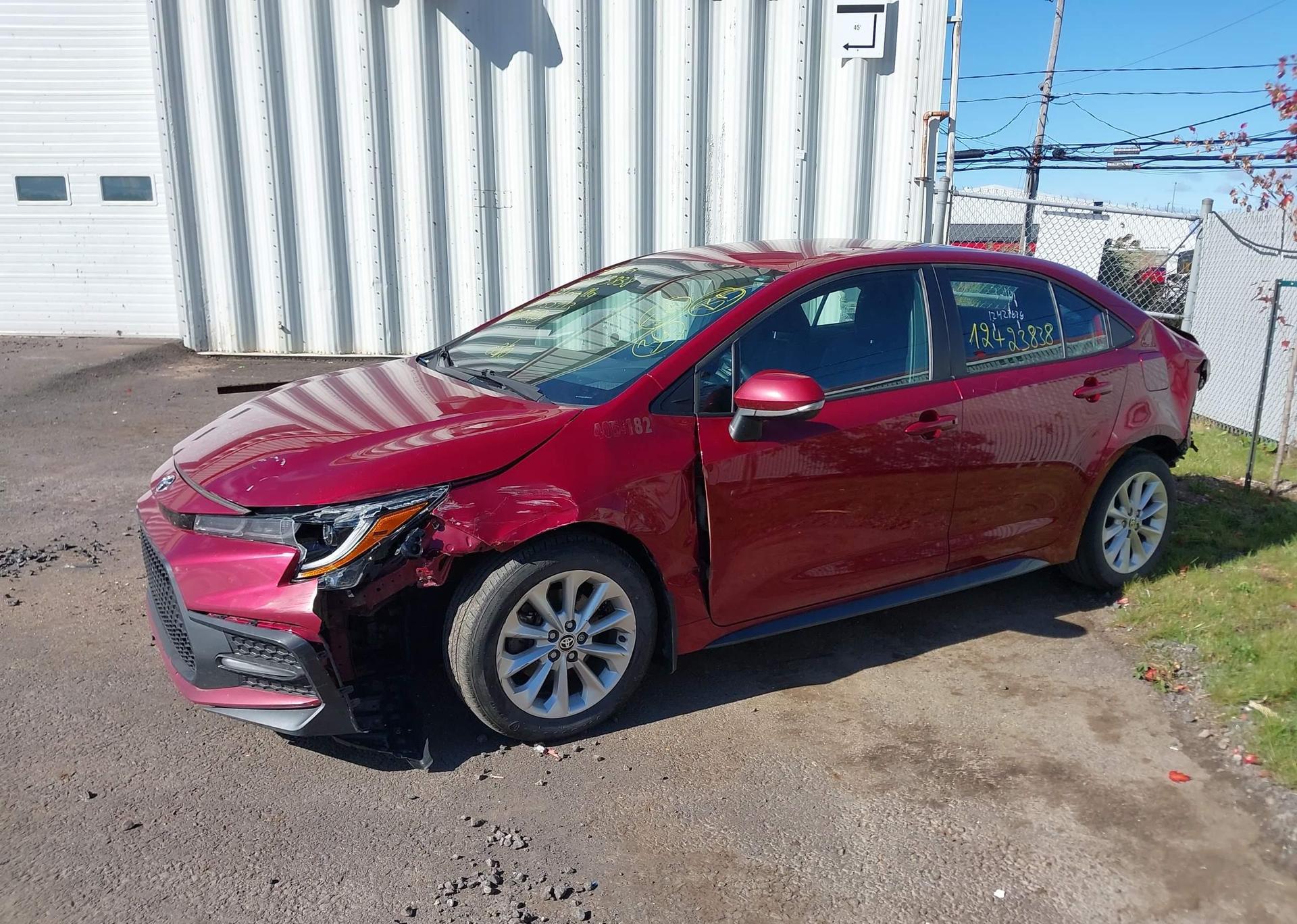 2022 TOYOTA COROLLA SE