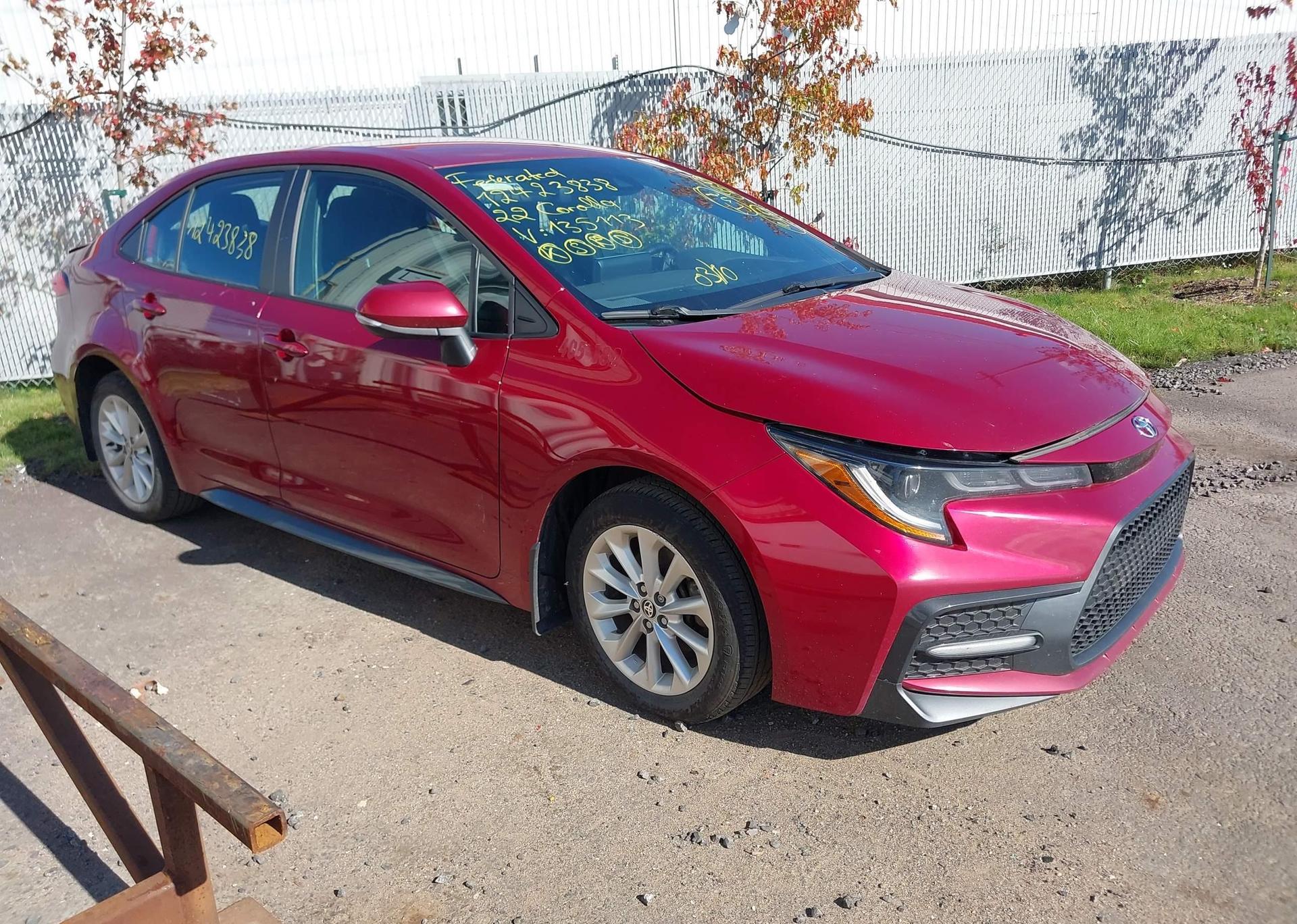 2022 TOYOTA COROLLA SE