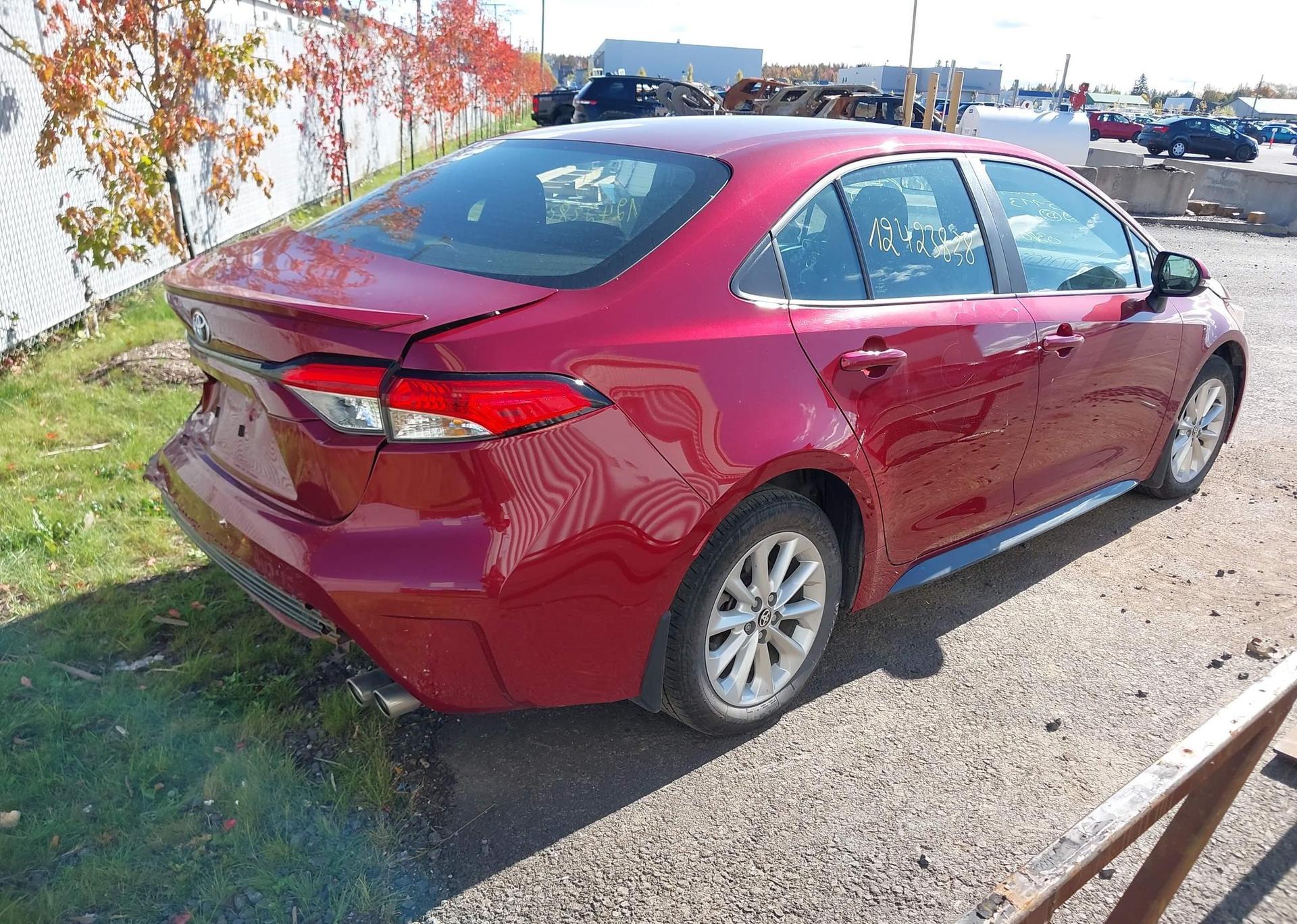 2022 TOYOTA COROLLA SE