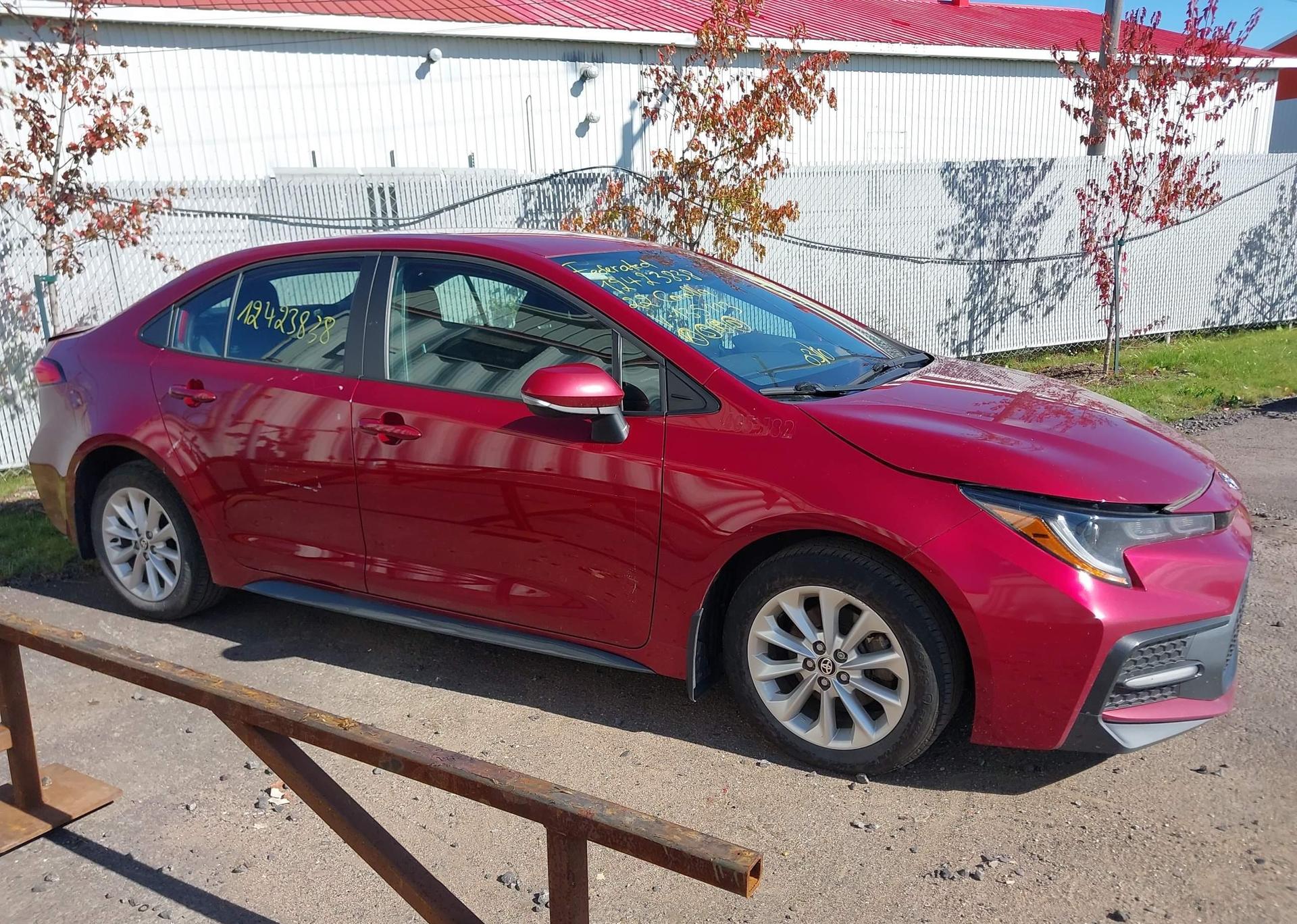 2022 TOYOTA COROLLA SE