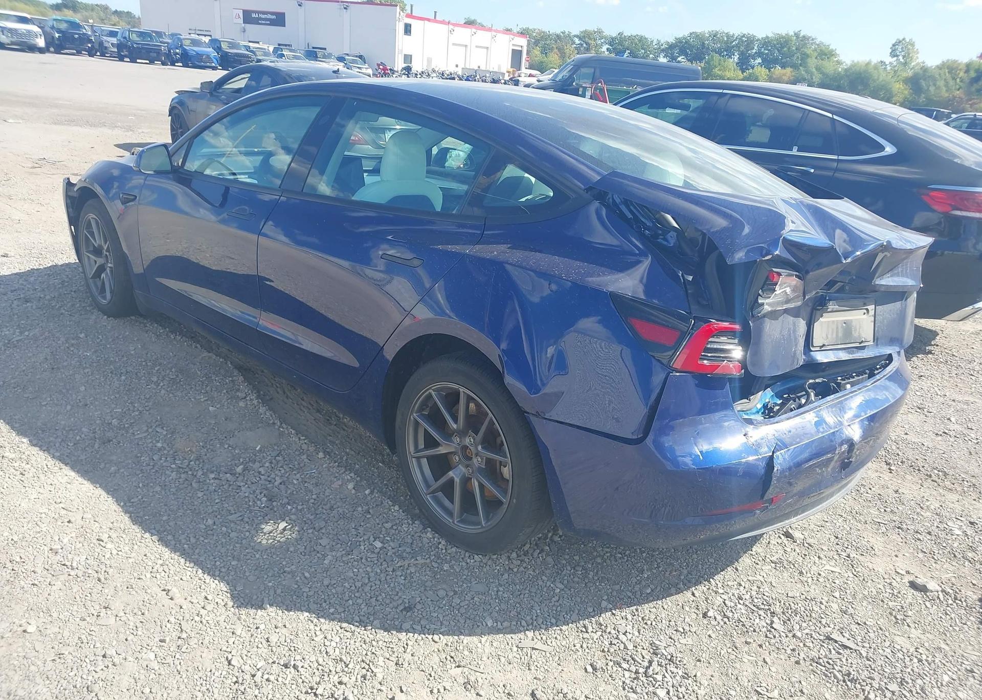 2023 TESLA MODEL 3 RWD