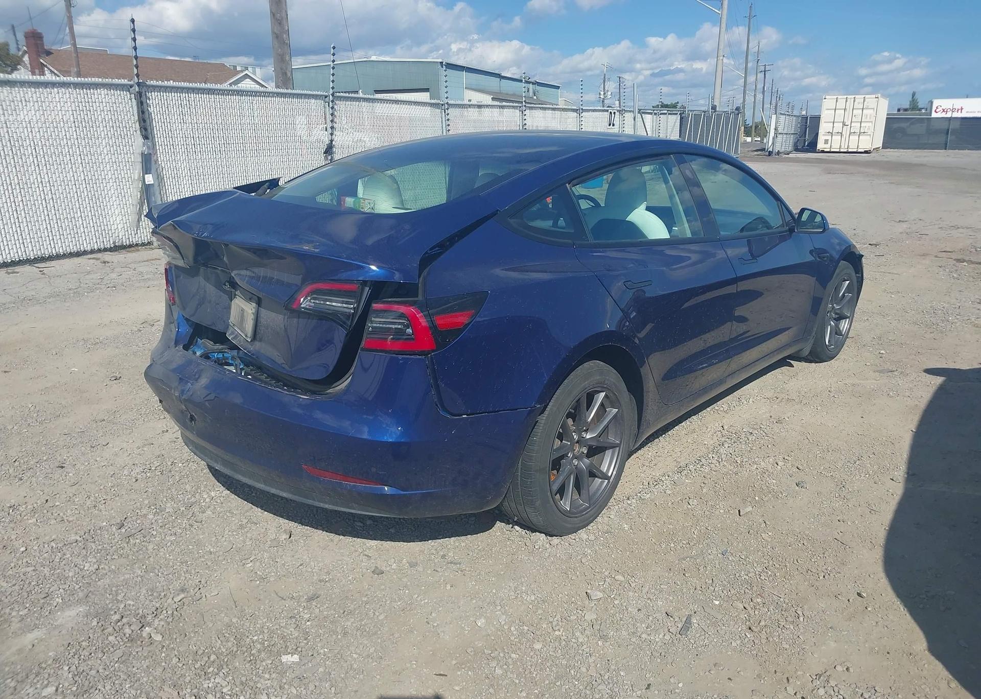 2023 TESLA MODEL 3 RWD
