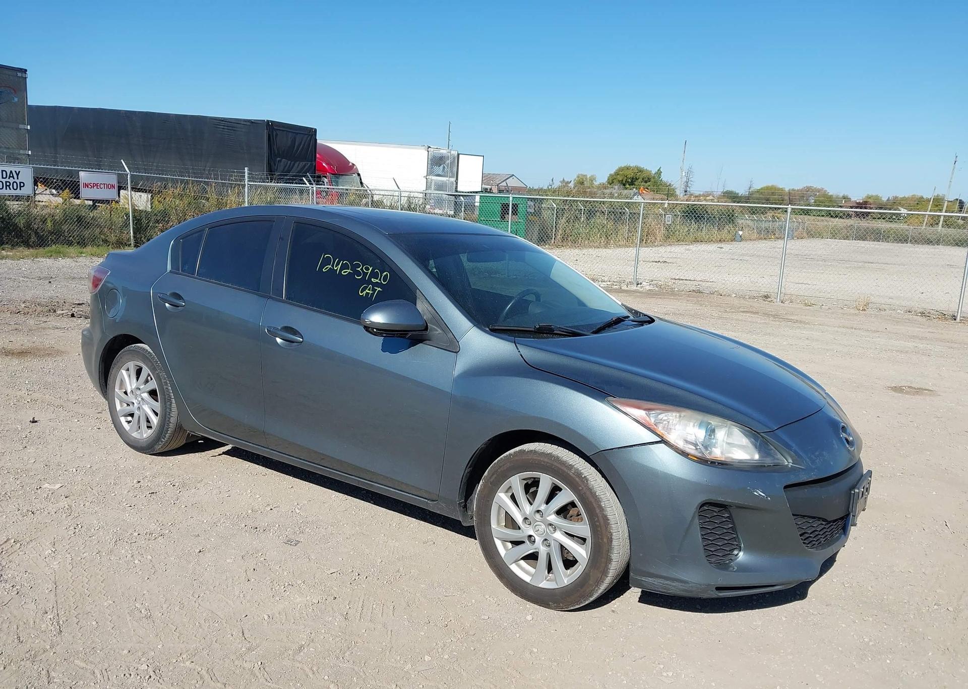 2012 MAZDA MAZDA3 GS-SKY