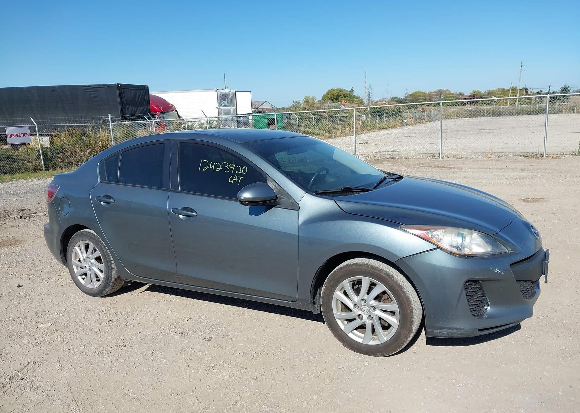 2012 MAZDA MAZDA3 GS-SKY