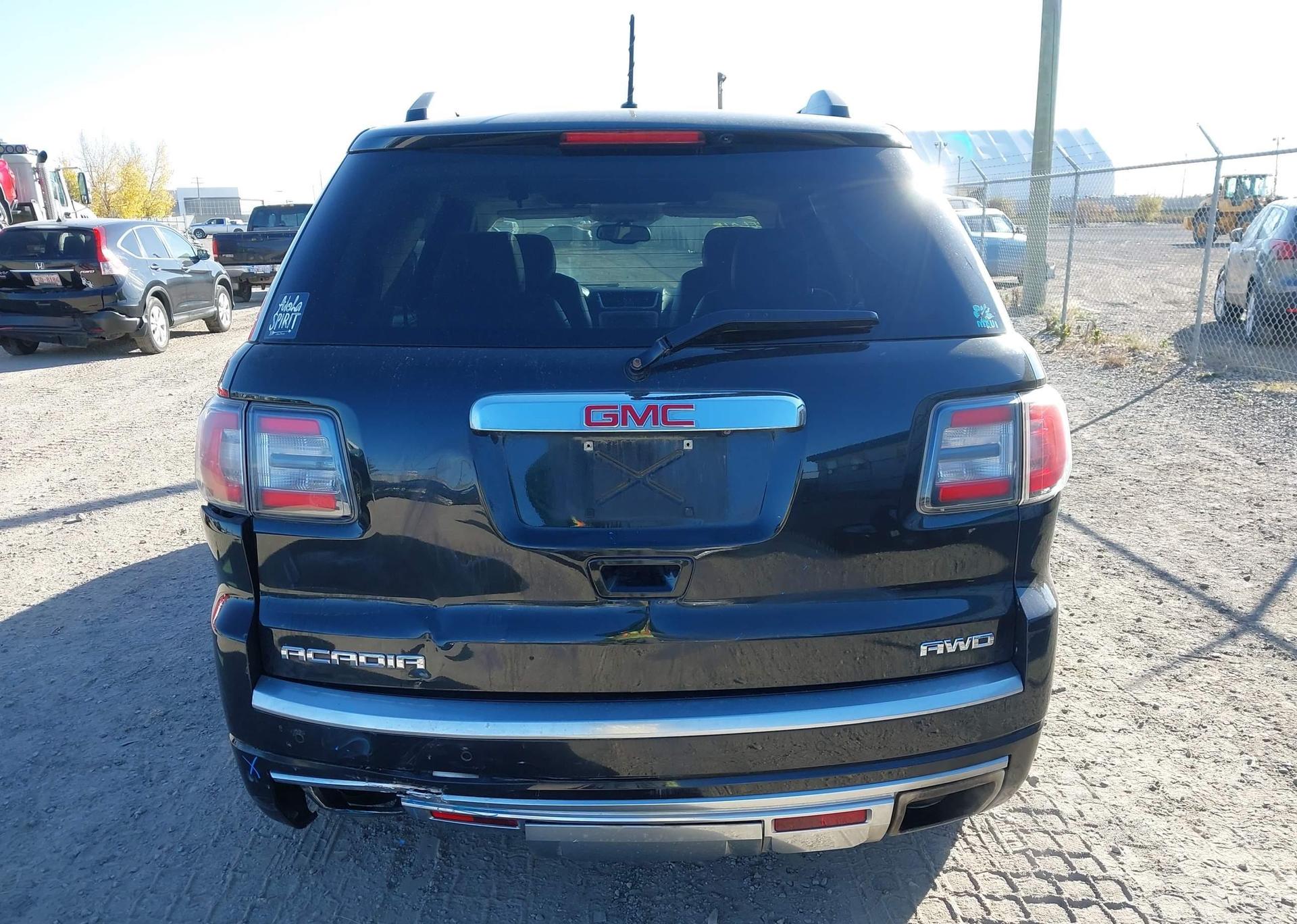2013 GMC ACADIA DENALI