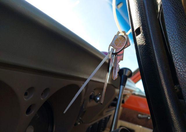 1978 DODGE RAM VAN B200 TRADESMAN VAN