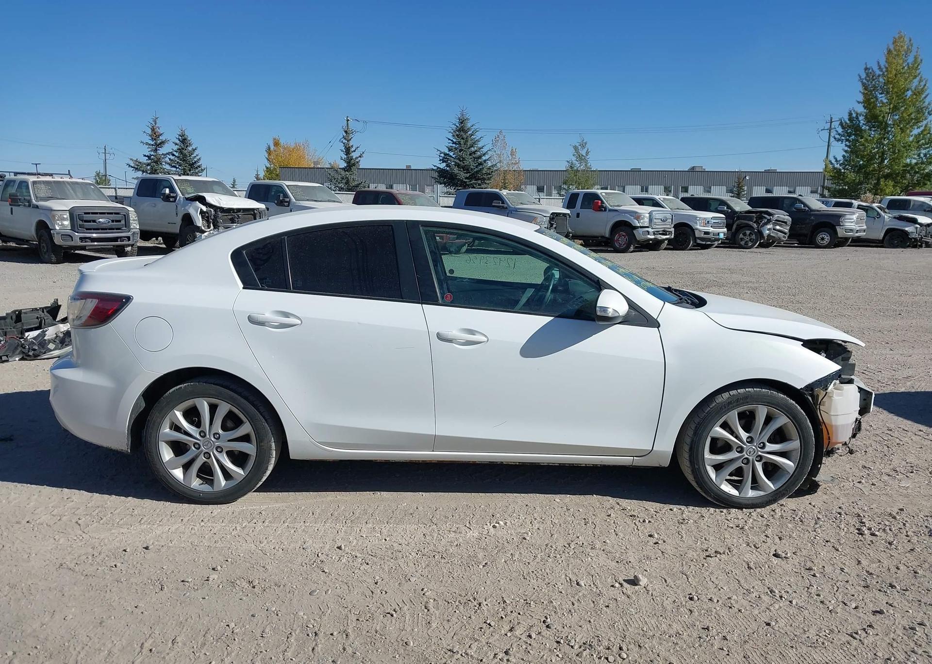 2010 MAZDA 3 S