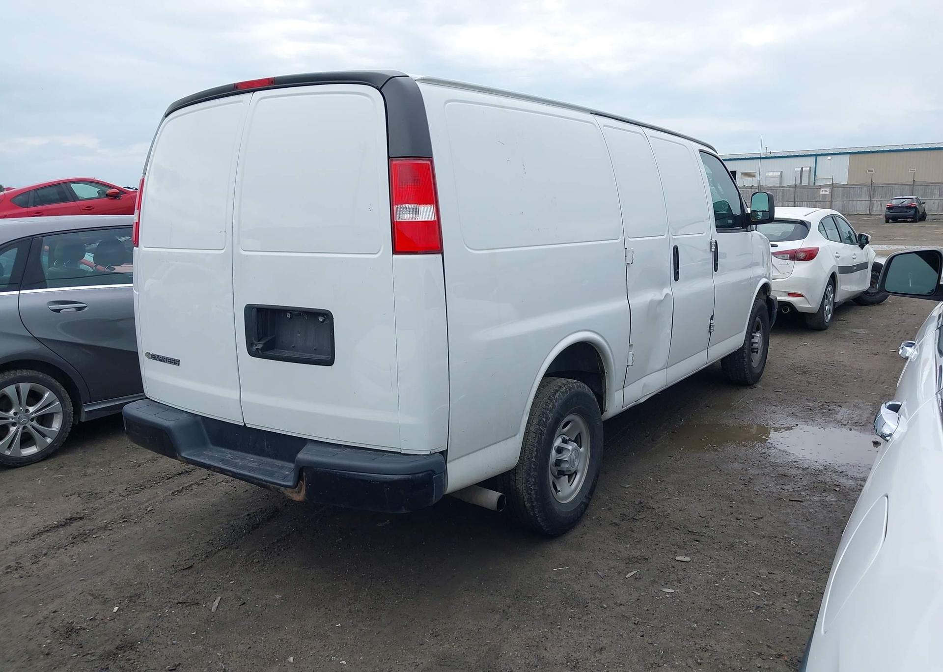 2019 CHEVROLET EXPRESS G2500