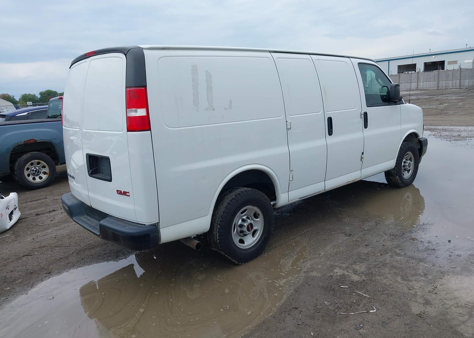 2019 GMC SAVANA G2500