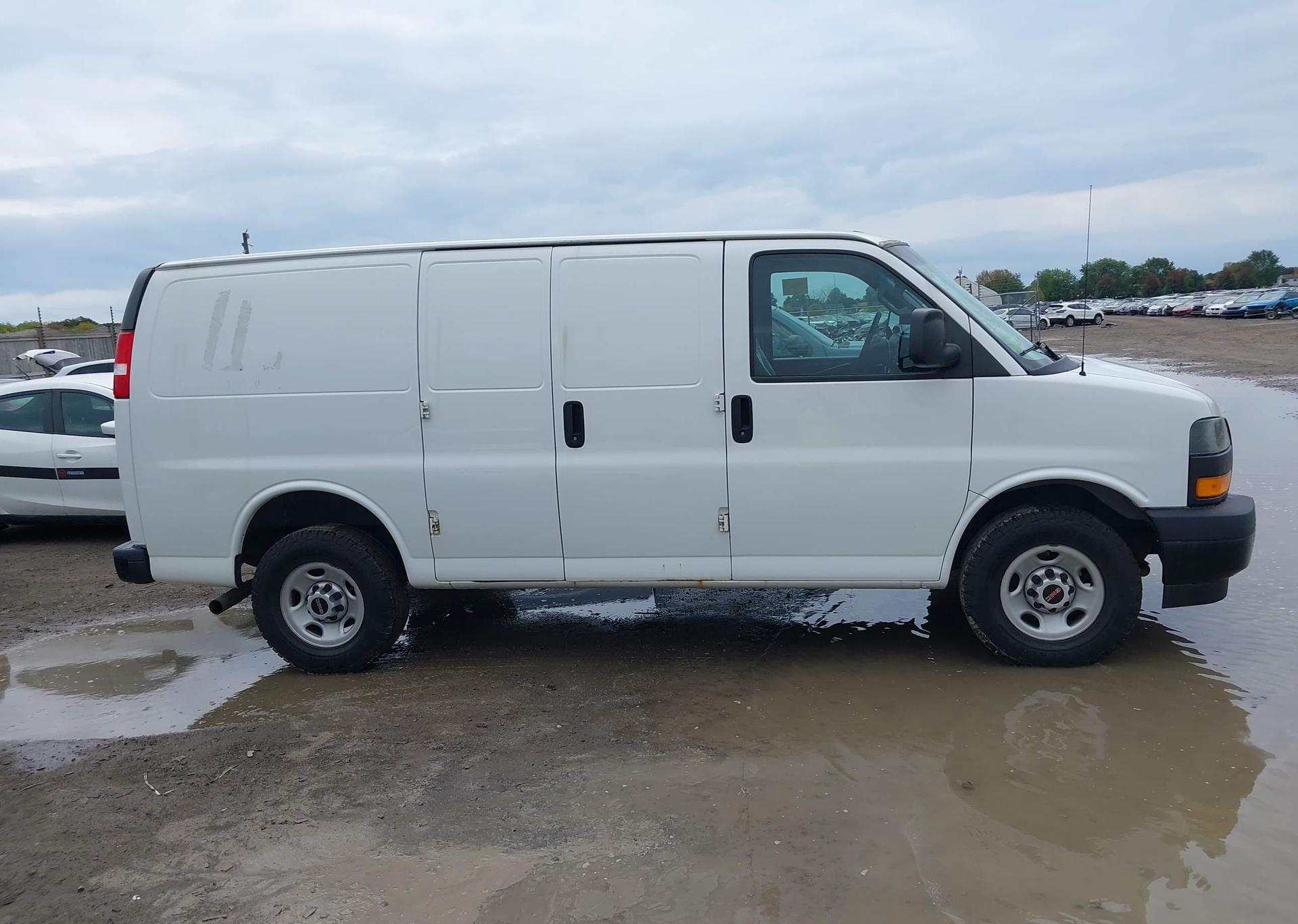 2019 GMC SAVANA G2500