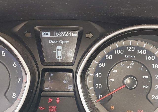 2013 HYUNDAI ELANTRA GT GL
