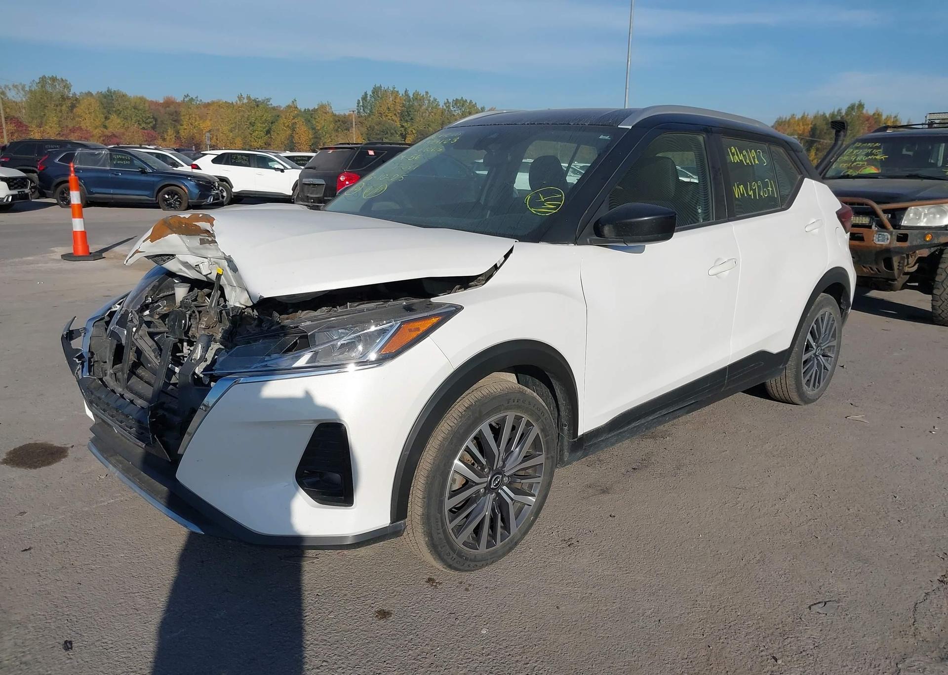 2022 NISSAN KICKS SV