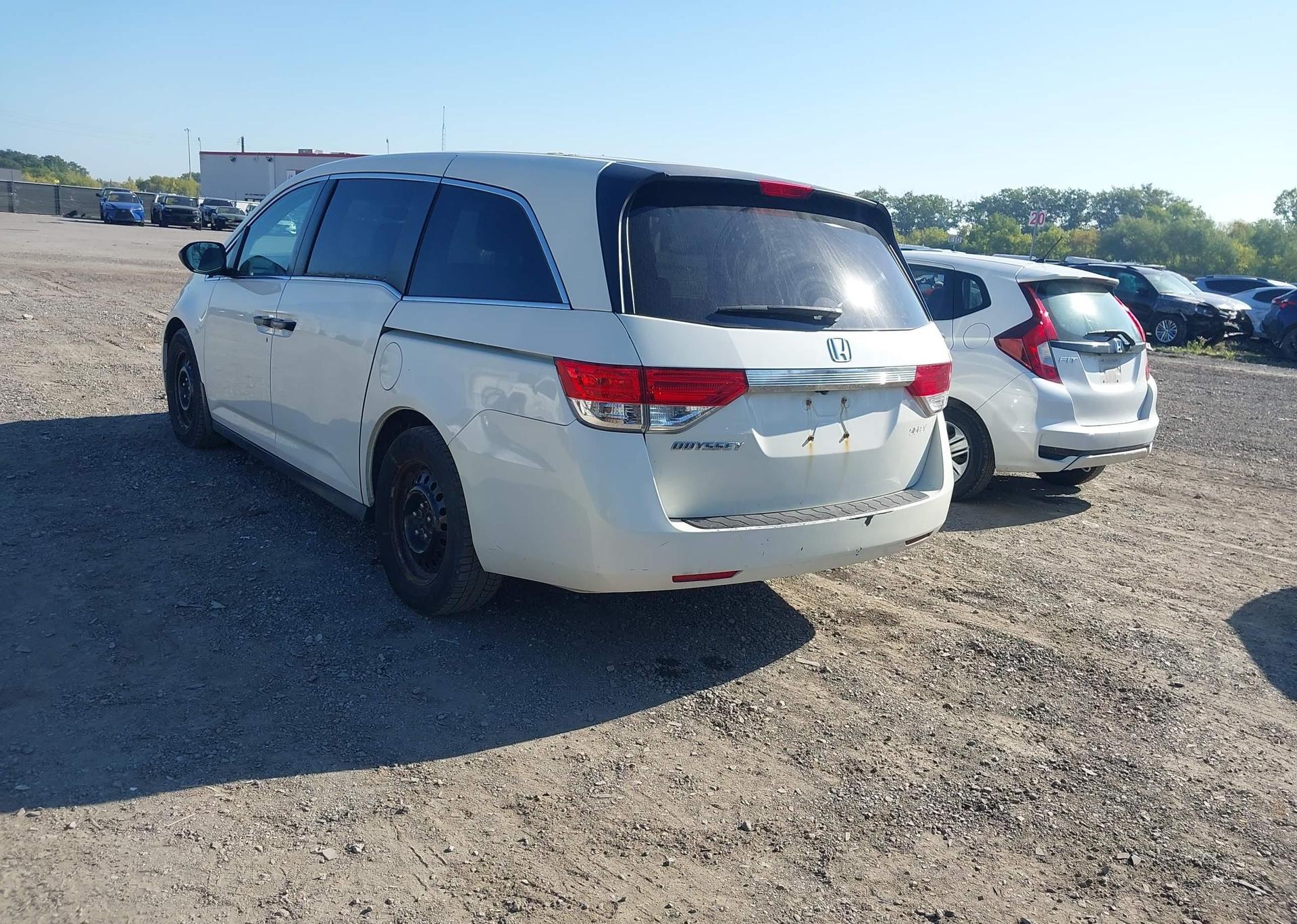 2015 HONDA ODYSSEY LX