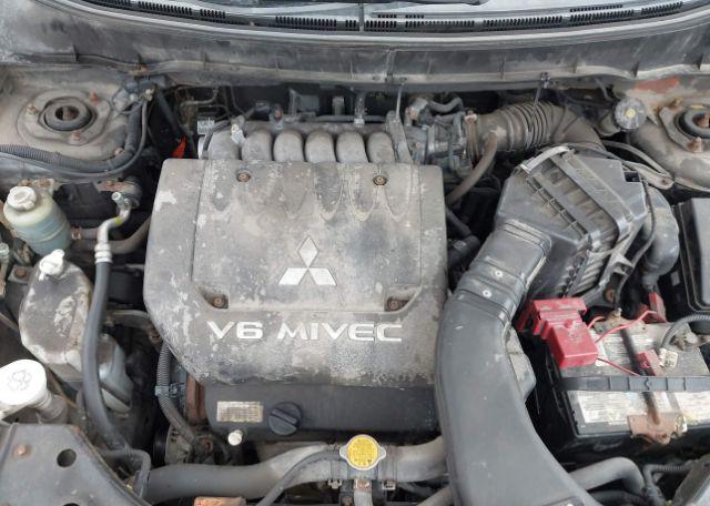 2012 MITSUBISHI OUTLANDER LS