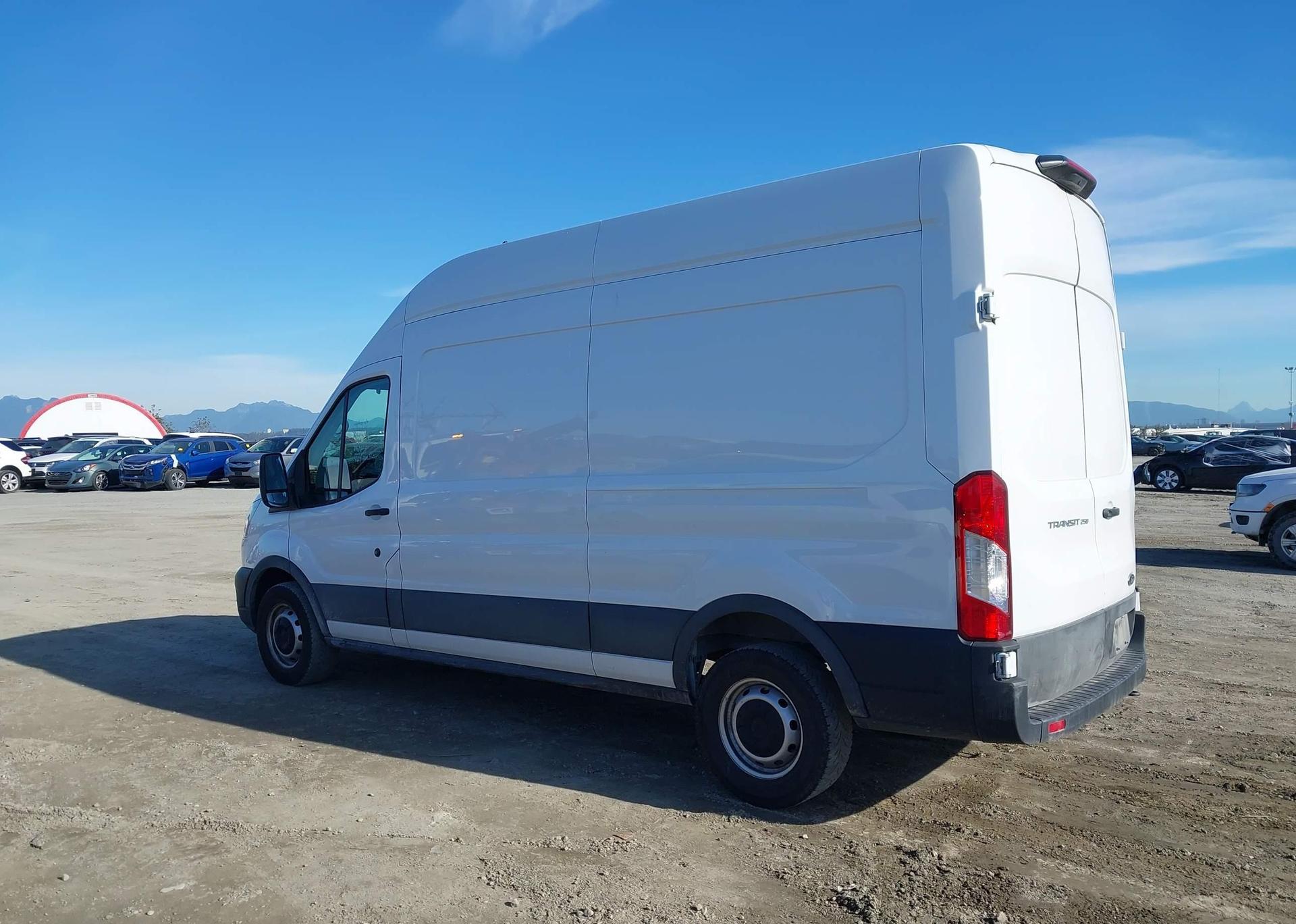 2023 FORD transit t-250