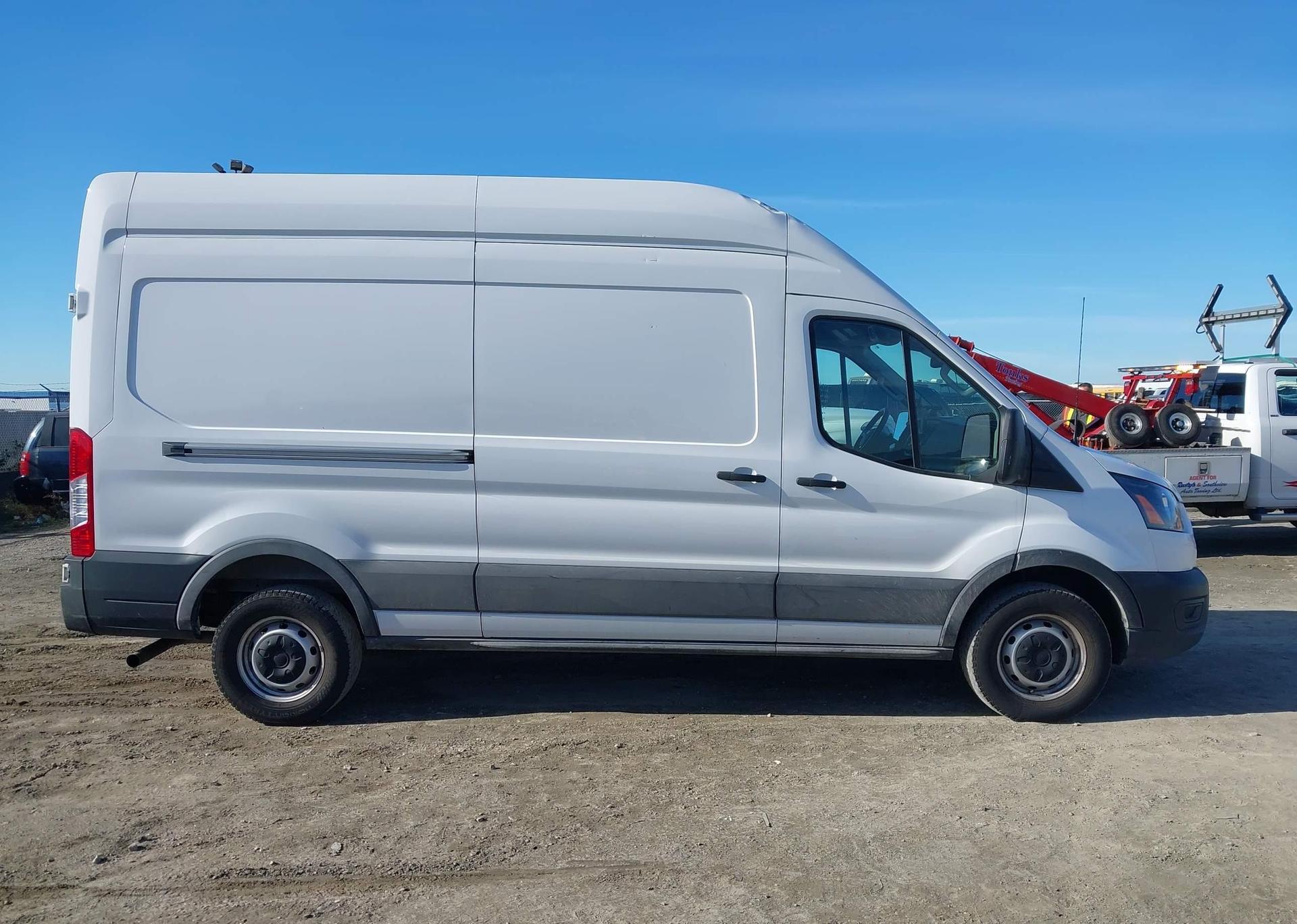 2023 FORD transit t-250