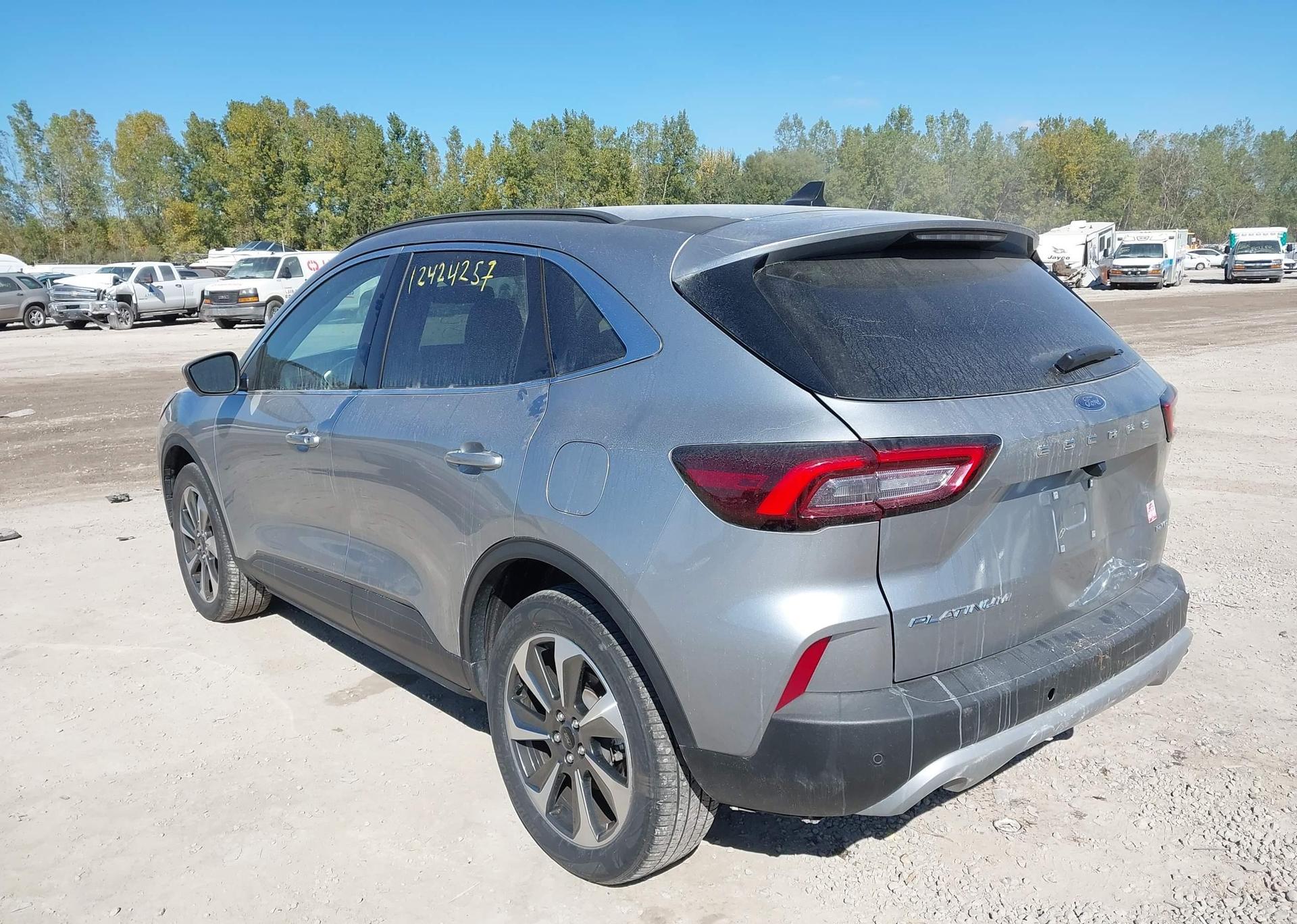 2024 FORD ESCAPE PLATINUM