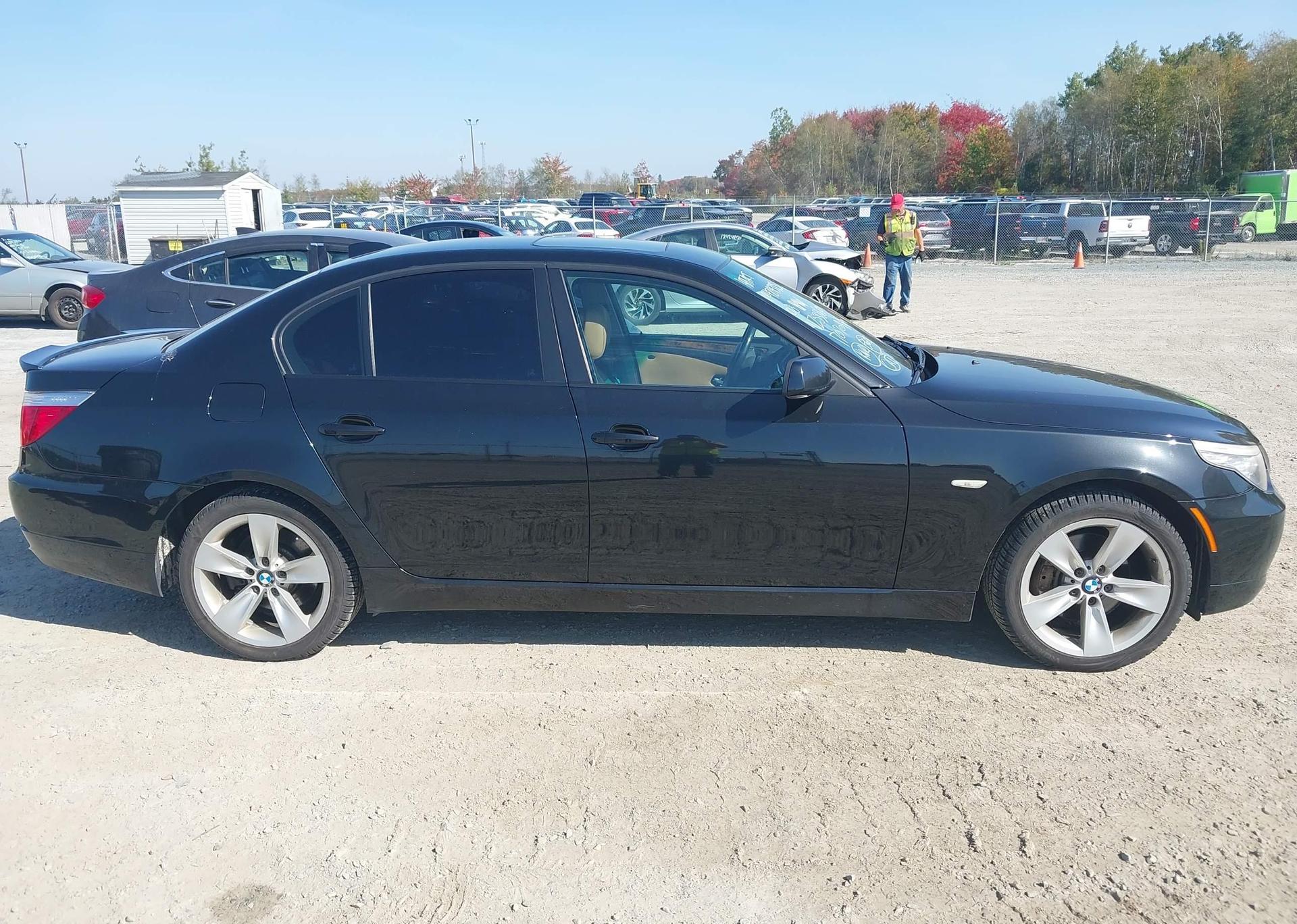 2008 BMW 528XI