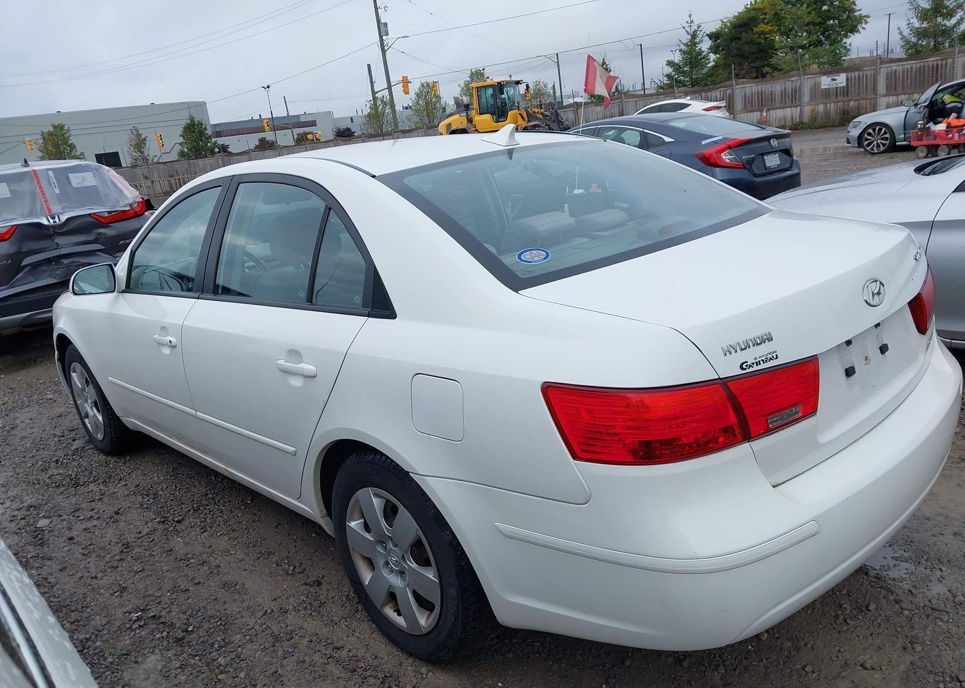 2010 HYUNDAI SONATA