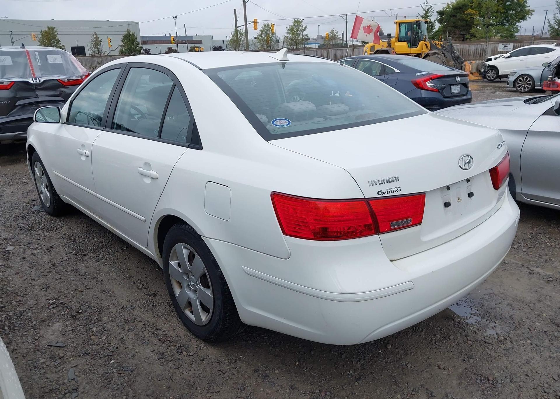 2010 HYUNDAI SONATA