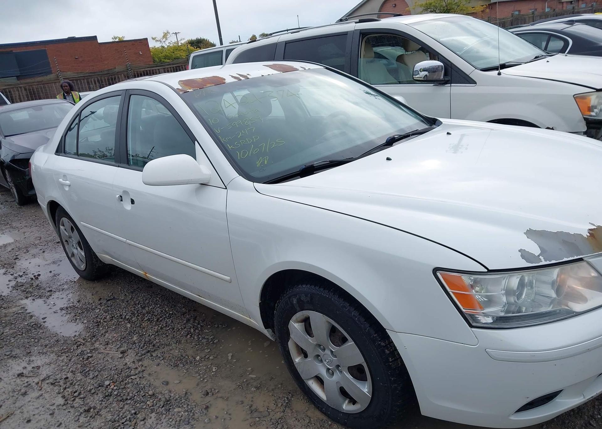 2010 HYUNDAI SONATA