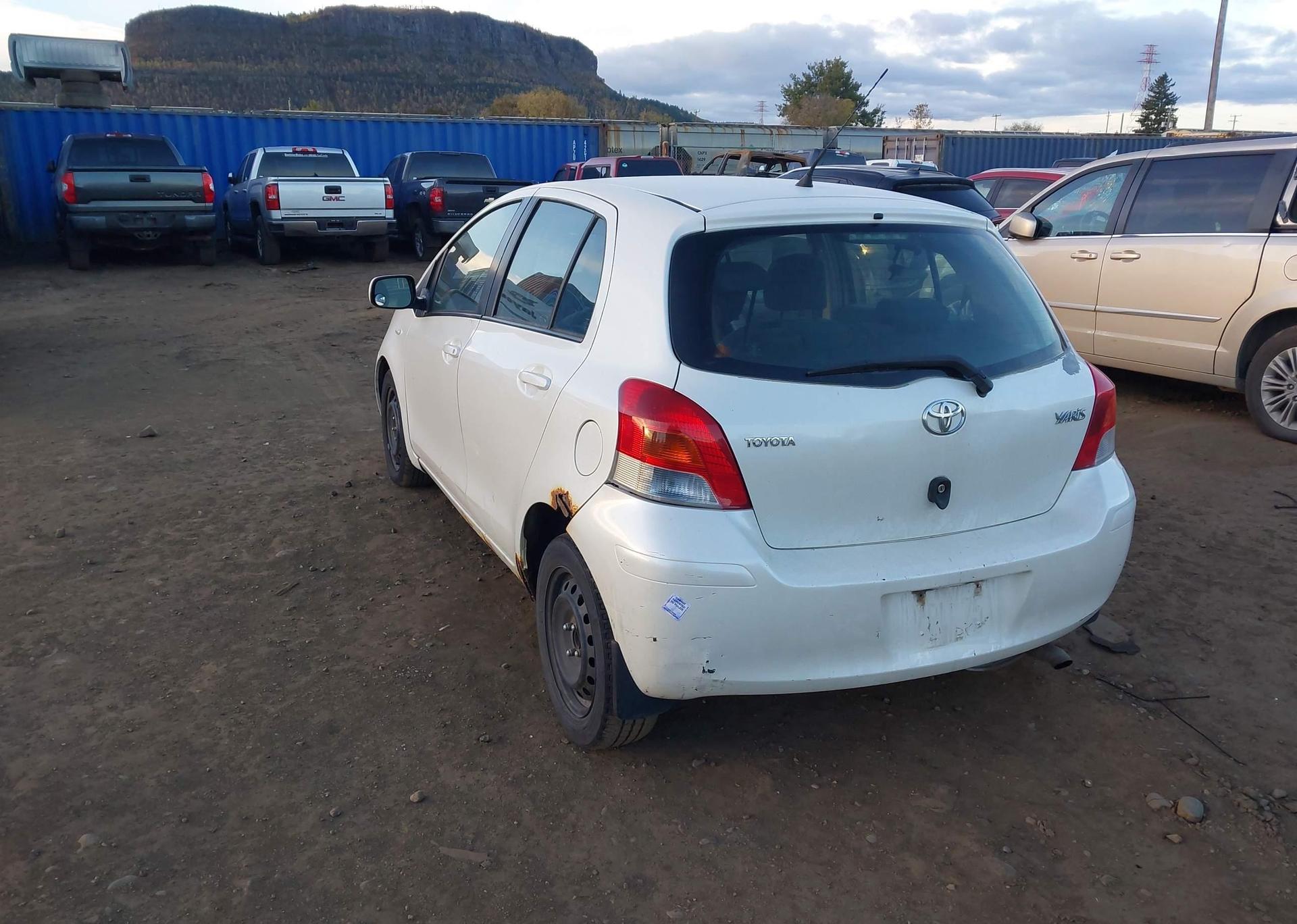 2009 TOYOTA YARIS RS