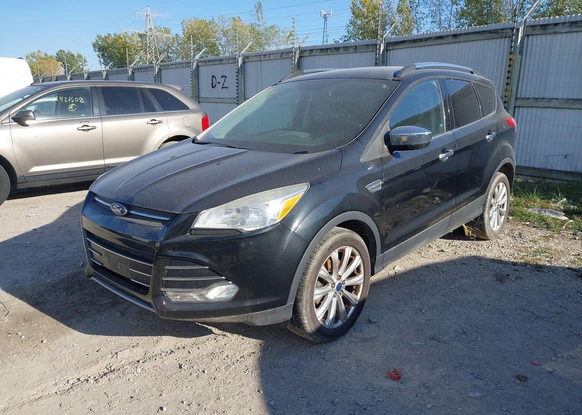 2015 FORD ESCAPE SE