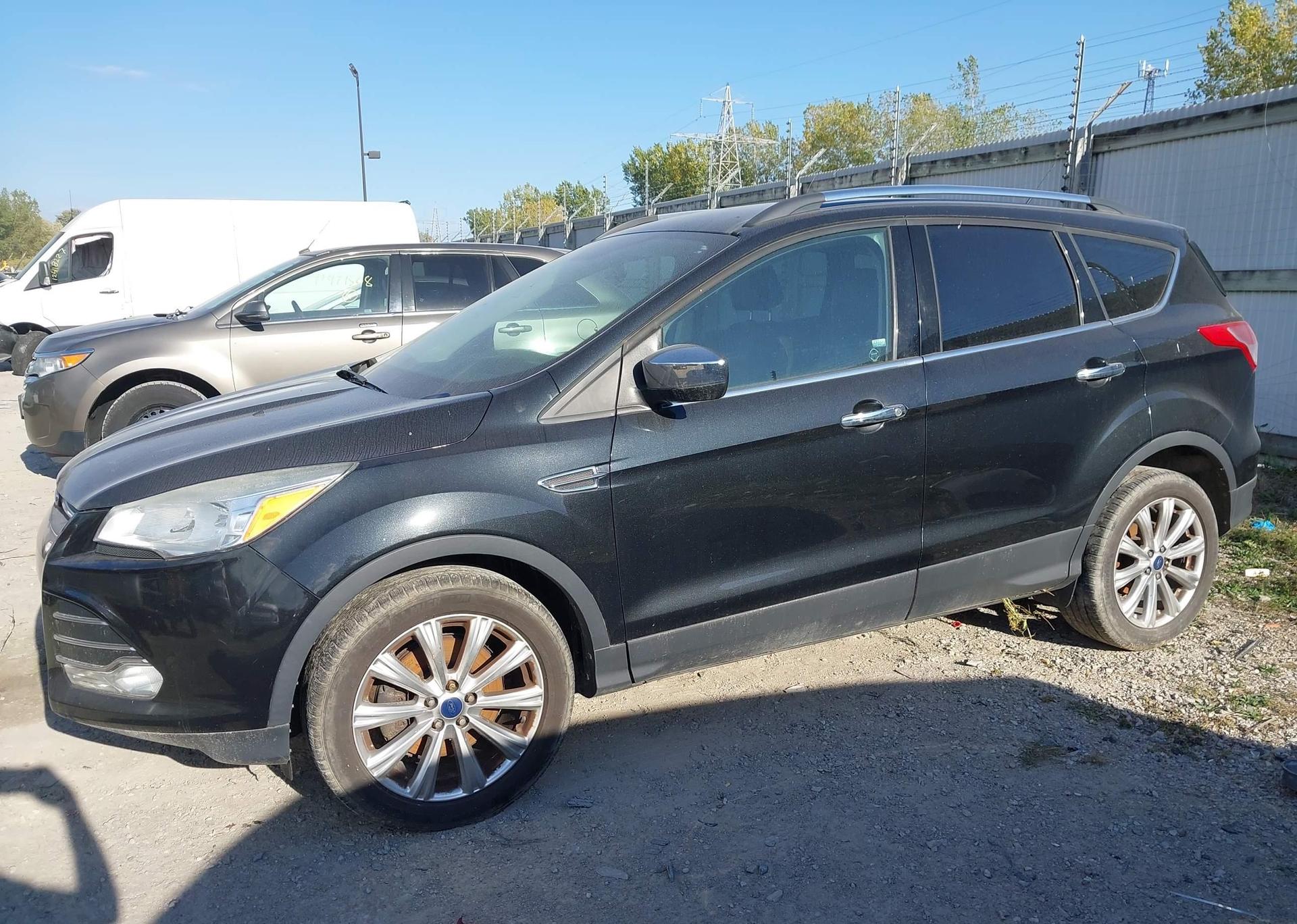 2015 FORD ESCAPE SE