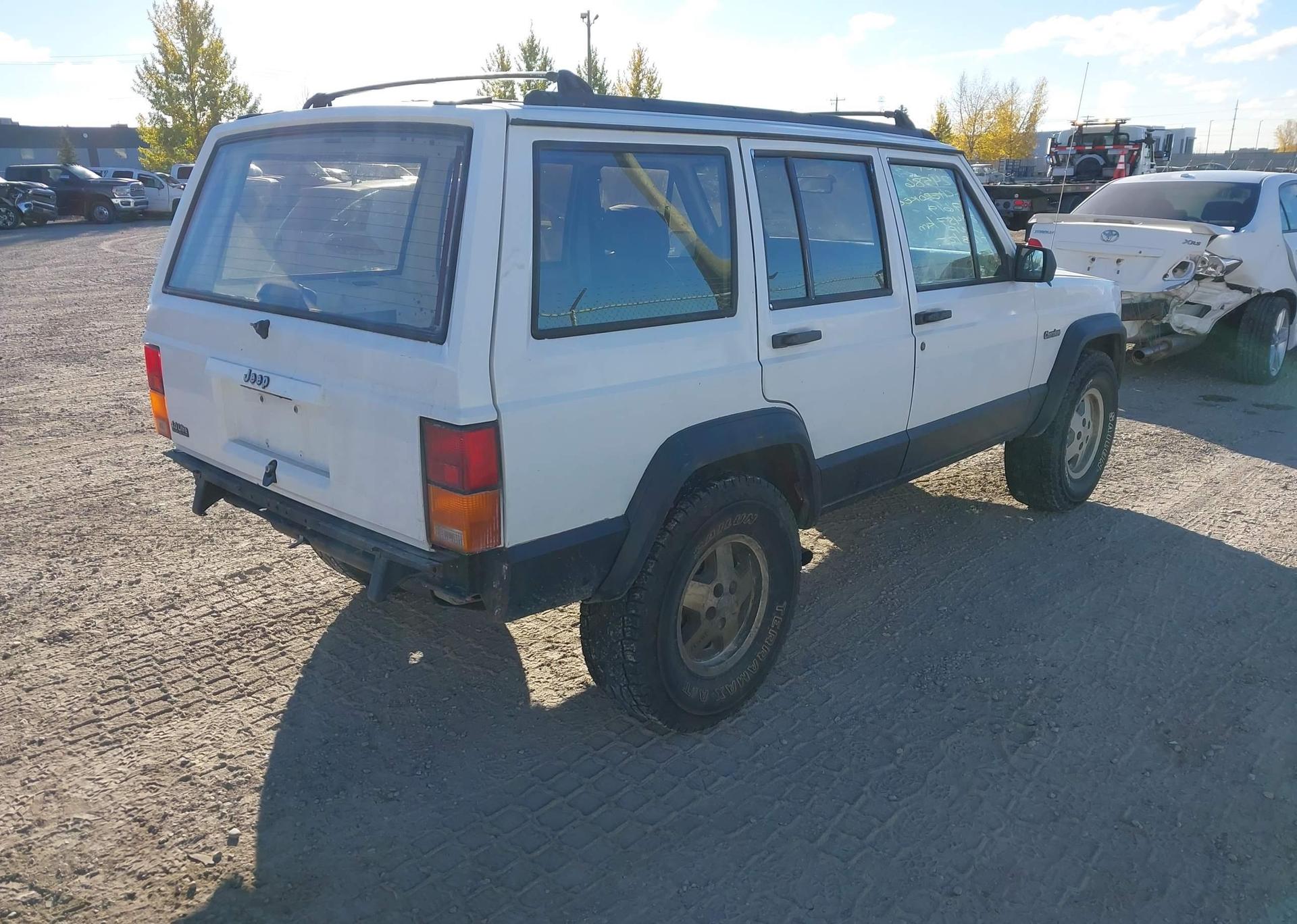 1994 JEEP CHEROKEE SPORT