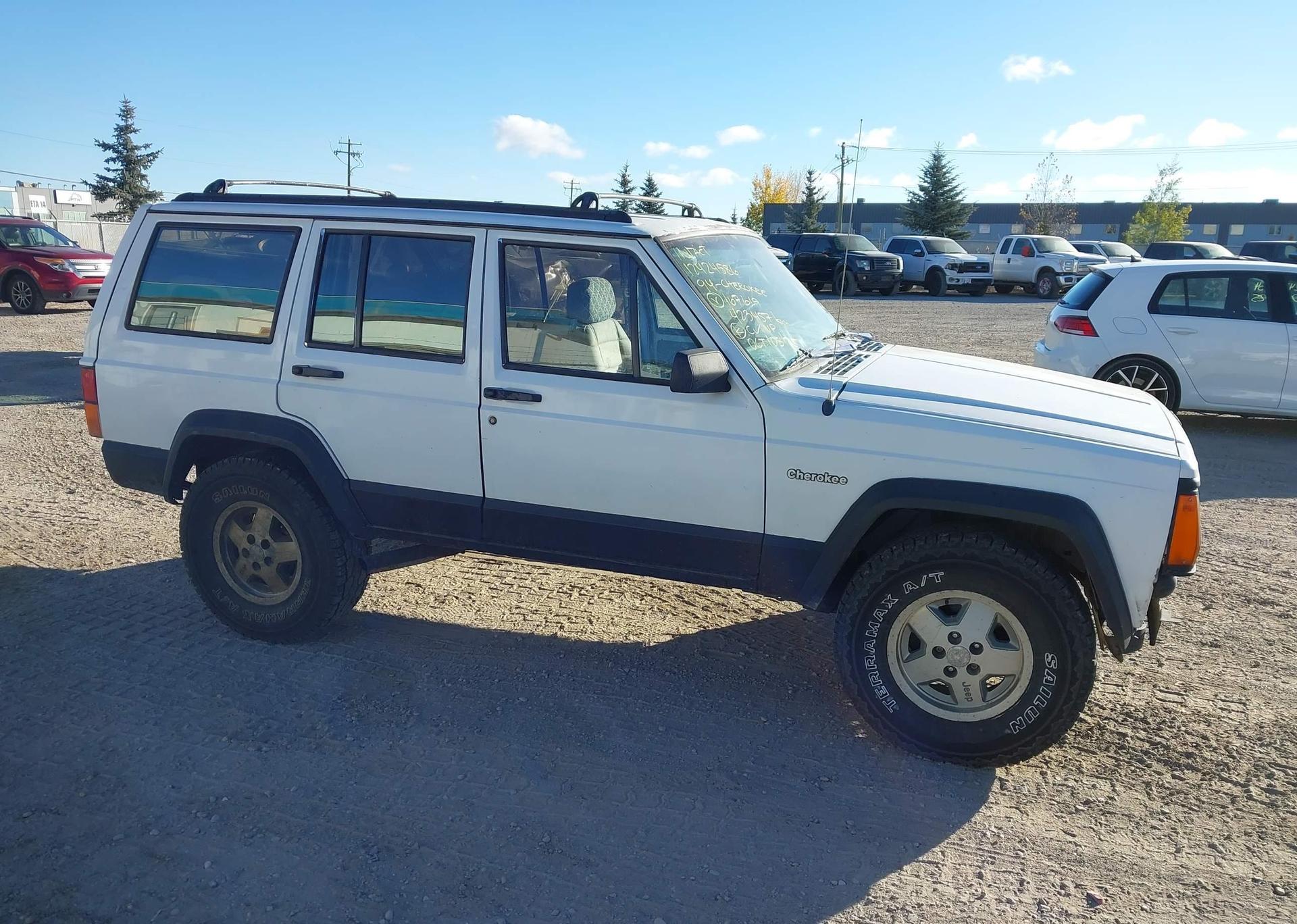 1994 JEEP CHEROKEE SPORT