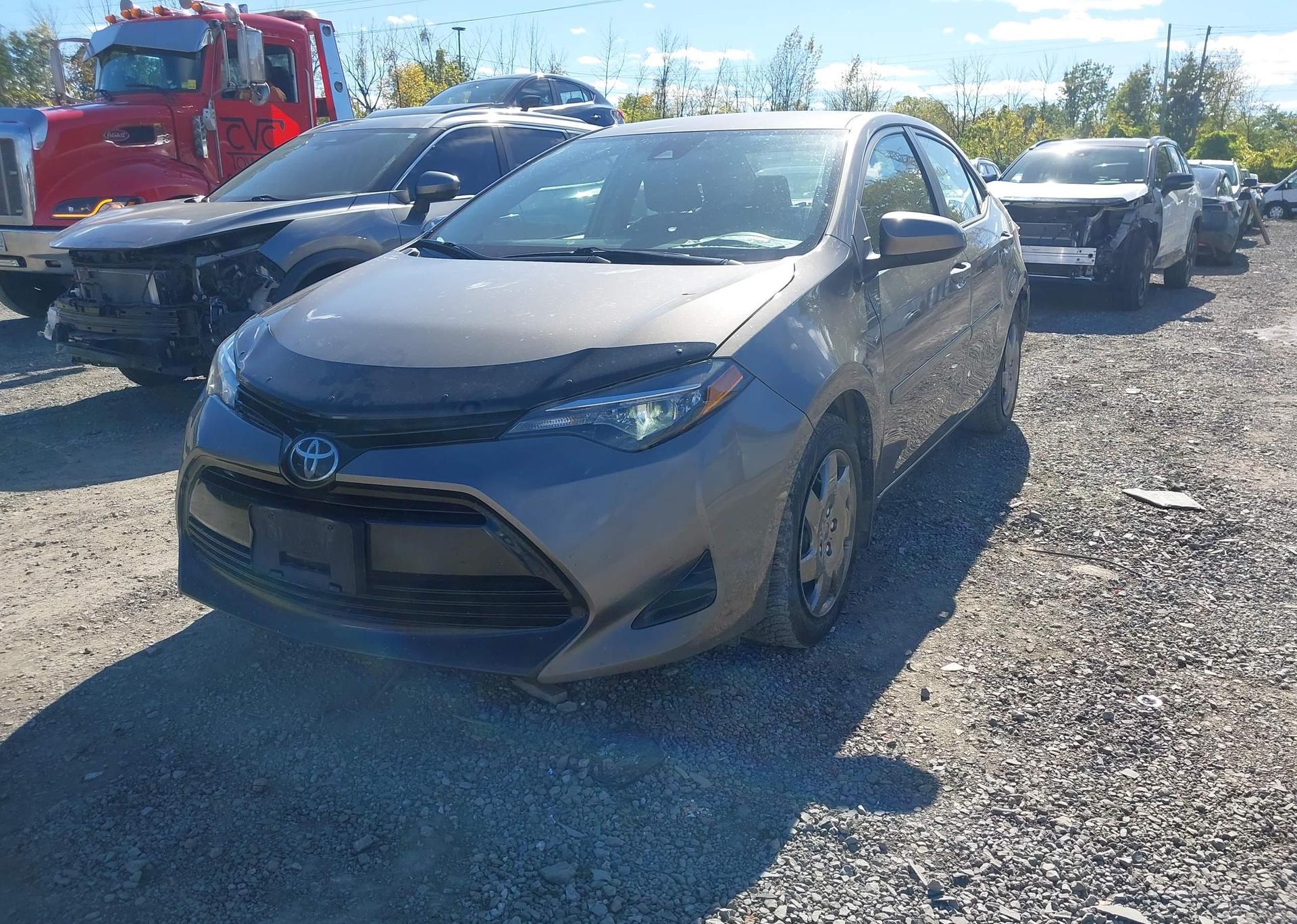 2018 TOYOTA COROLLA LE