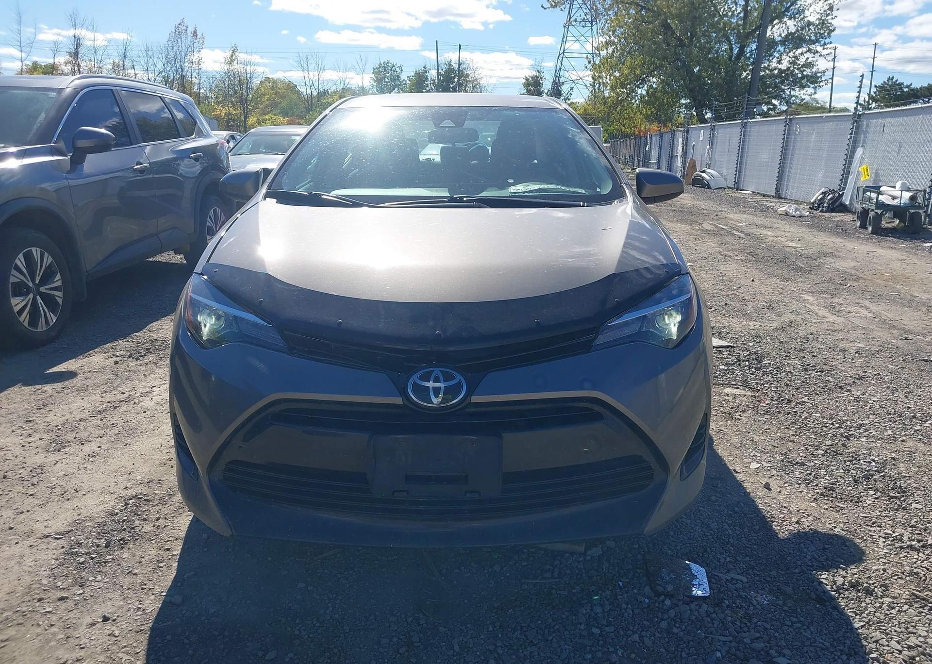 2018 TOYOTA COROLLA LE