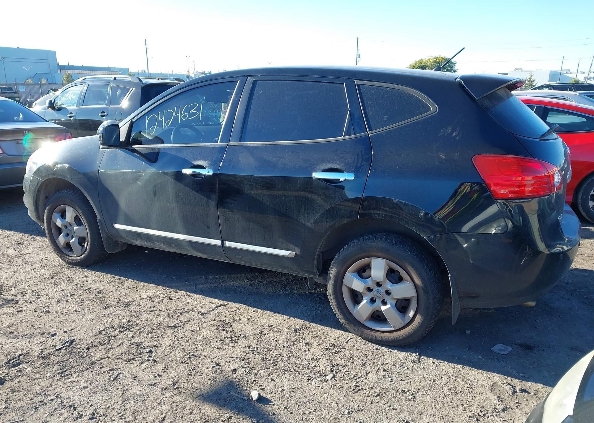2011 NISSAN ROGUE S