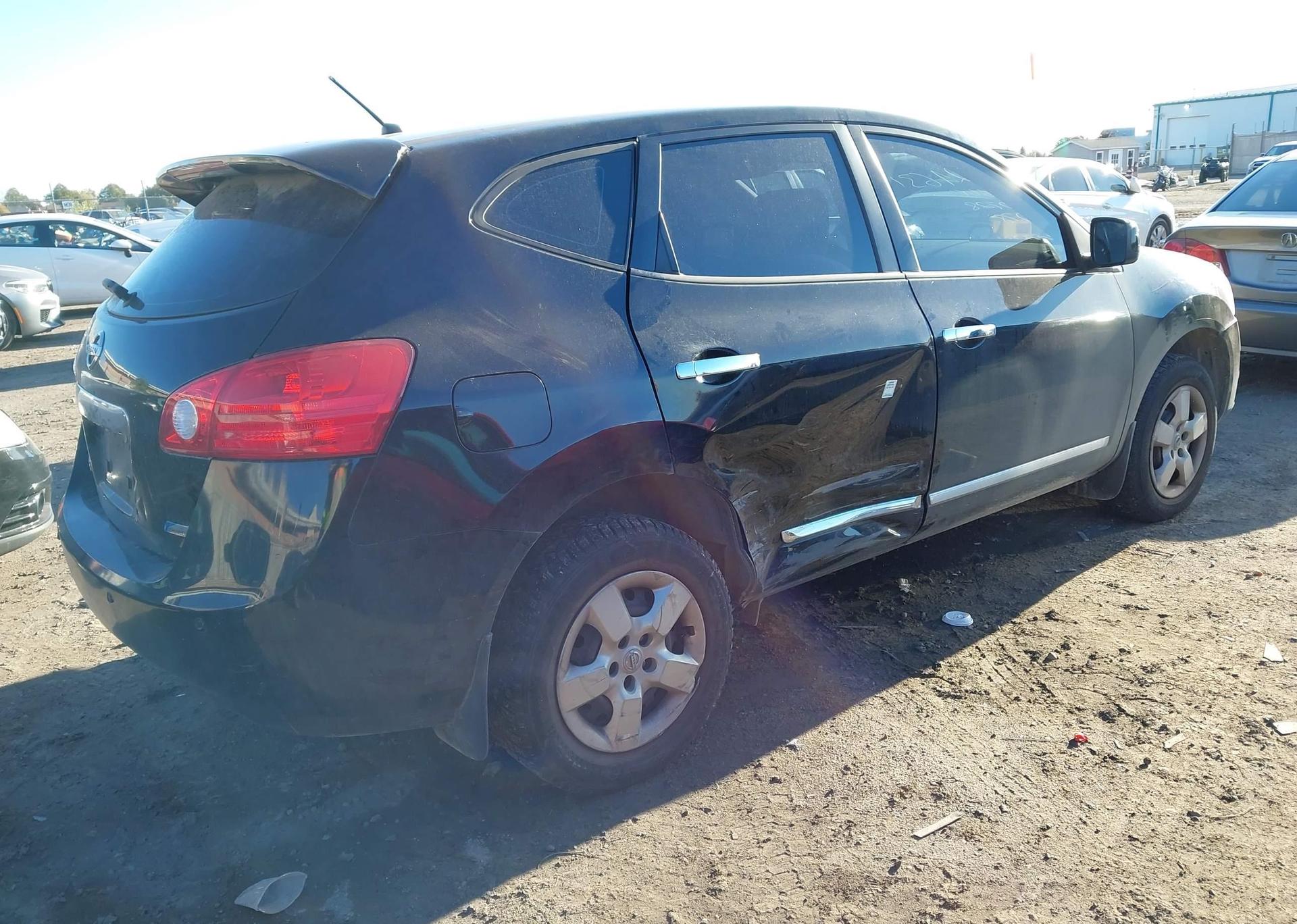 2011 NISSAN ROGUE S