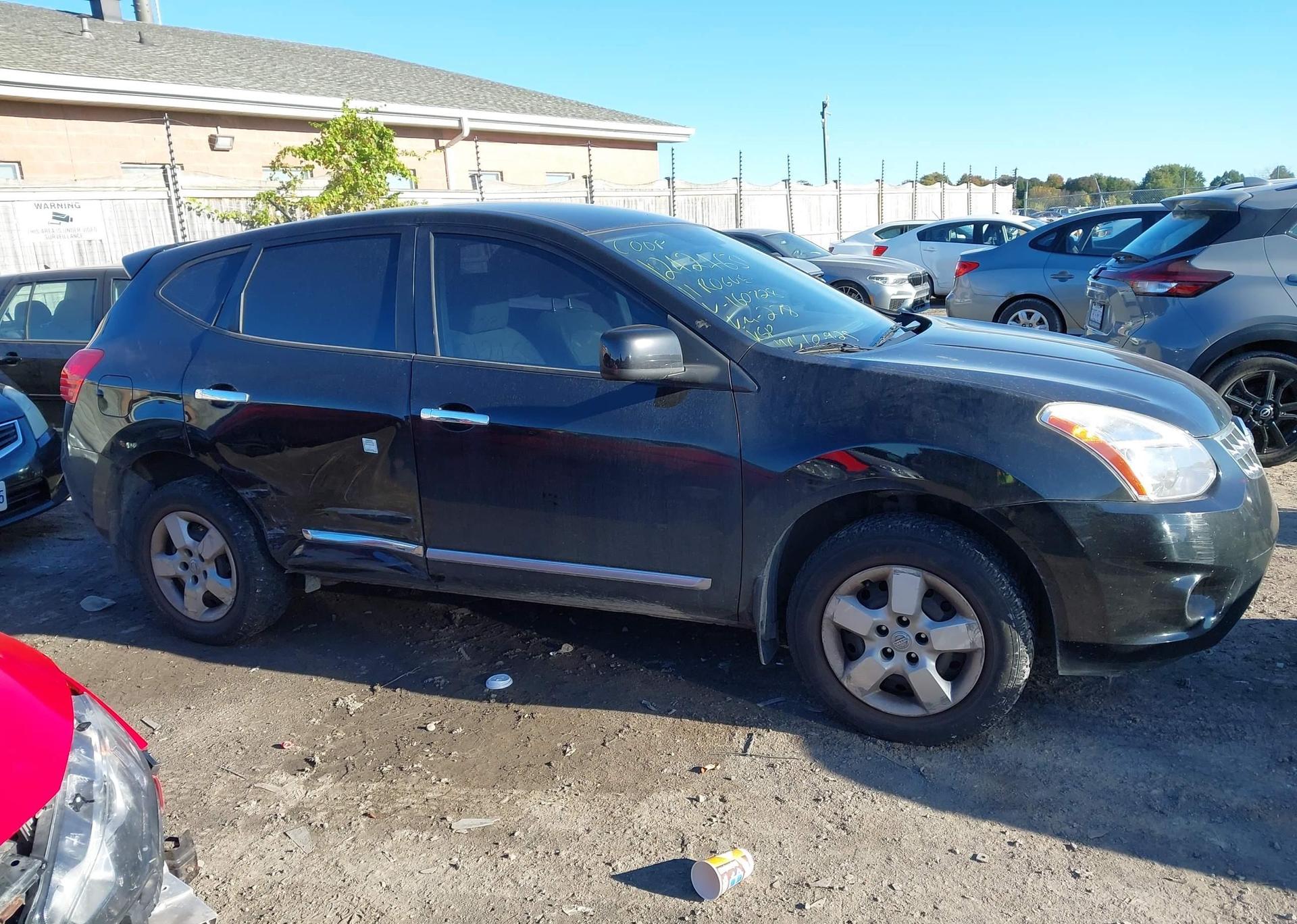 2011 NISSAN ROGUE S