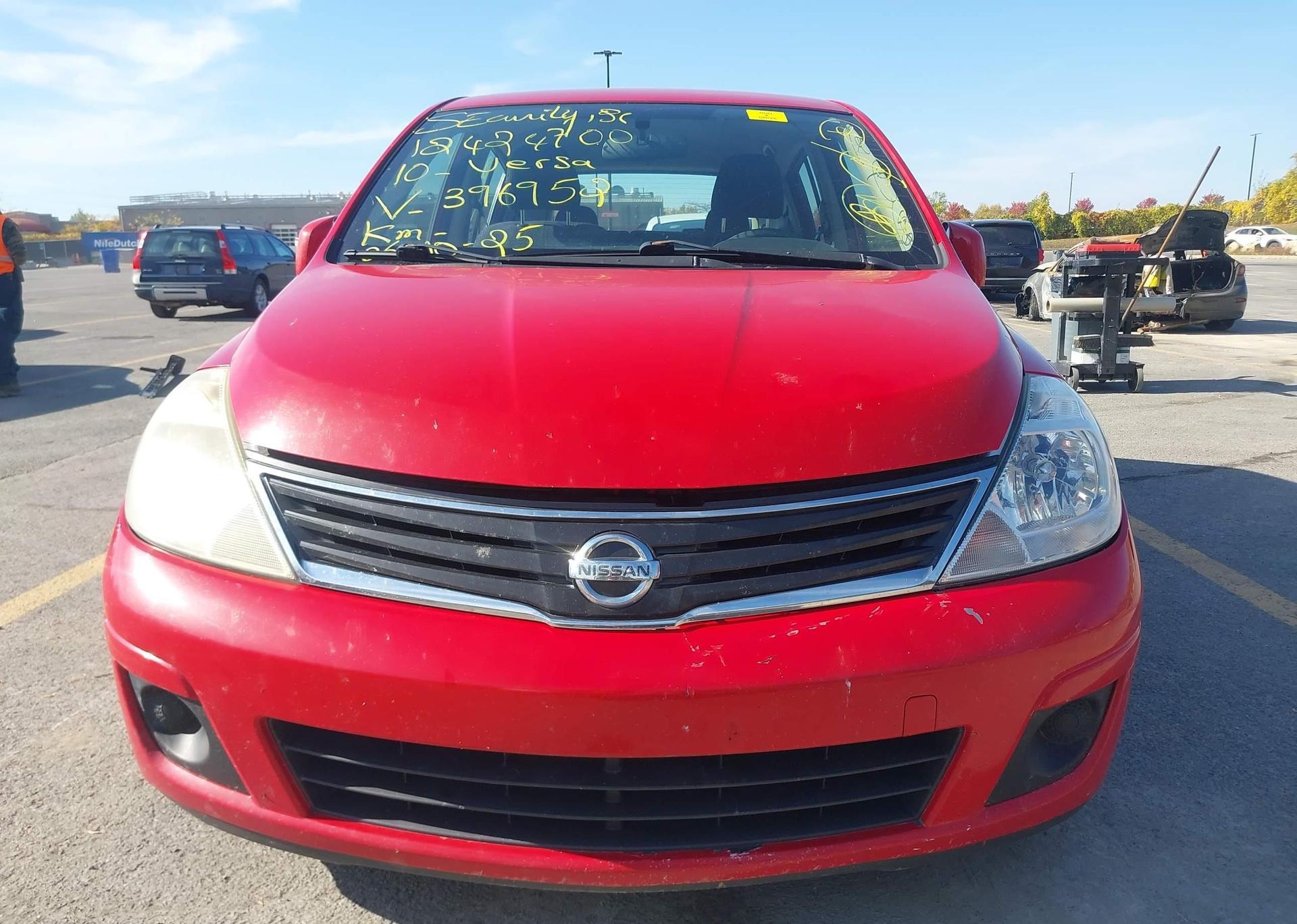 2010 NISSAN VERSA 1.8S