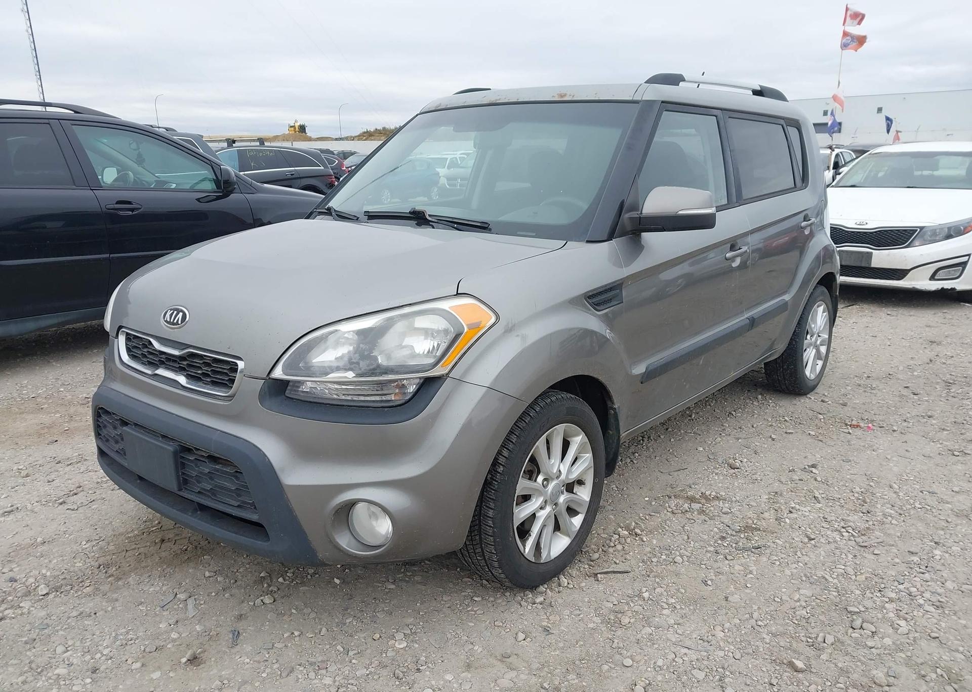 2012 KIA SOUL +