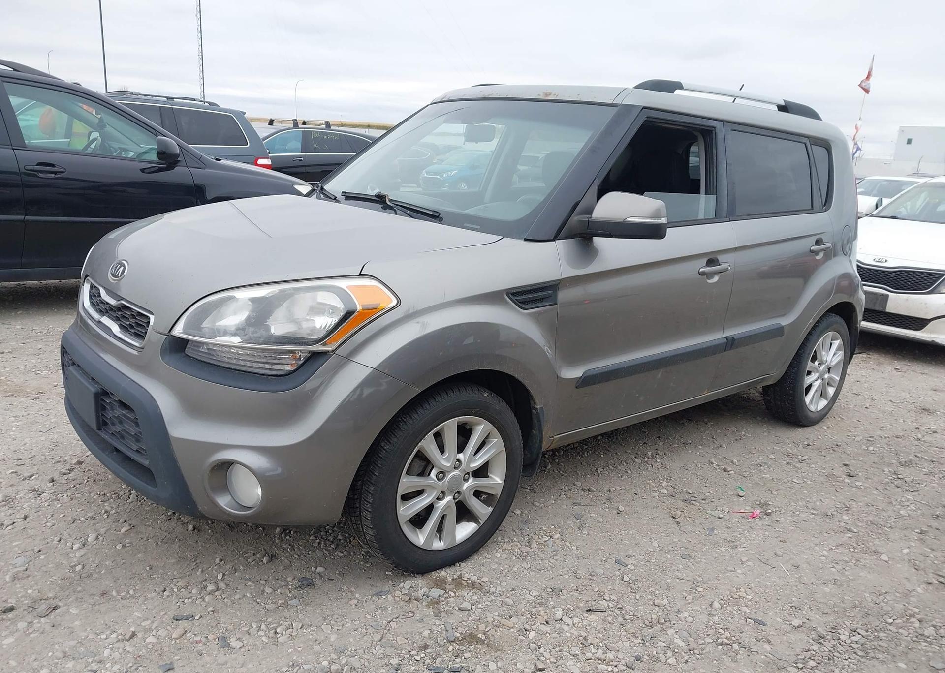 2012 KIA SOUL +