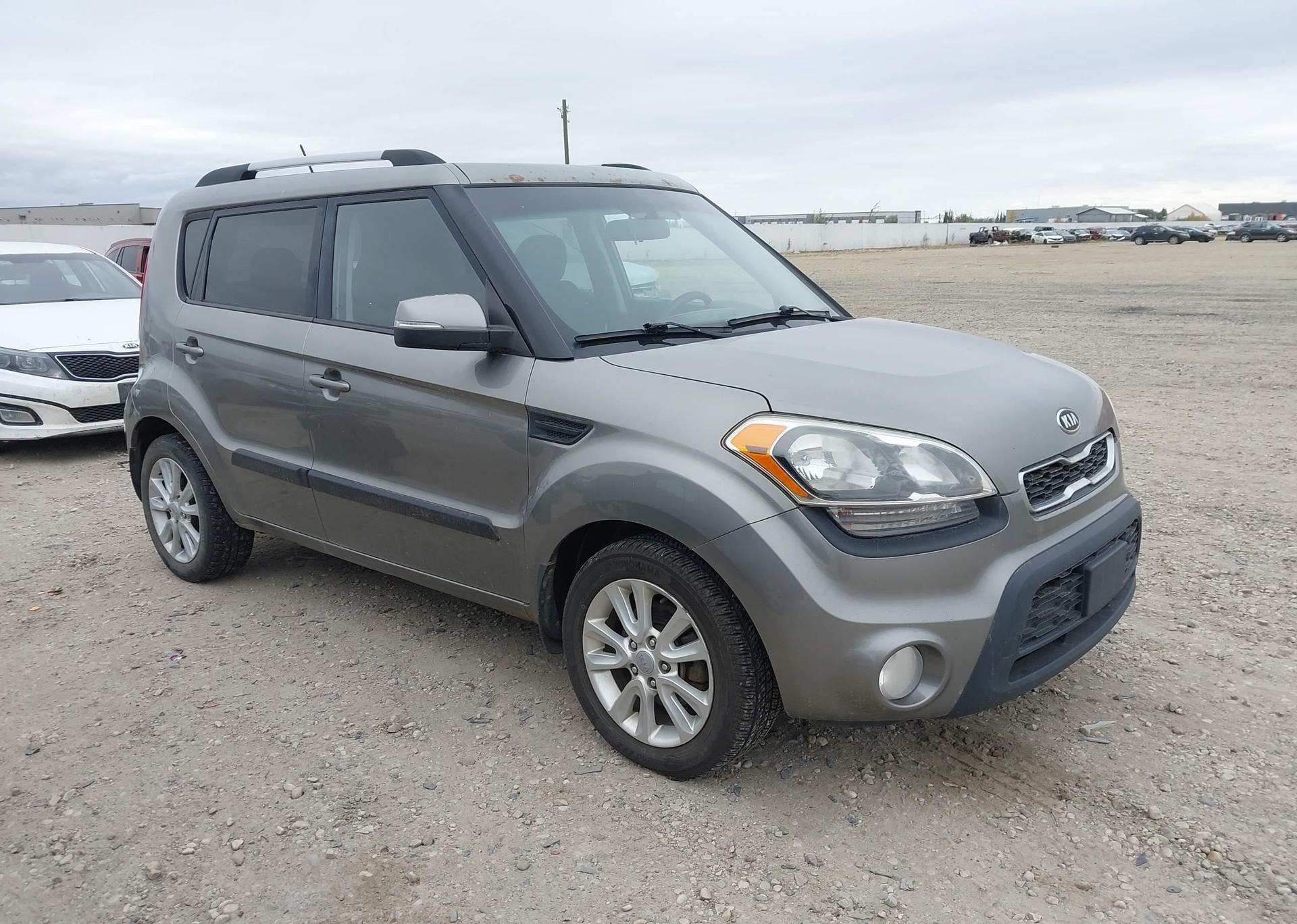 2012 KIA SOUL +