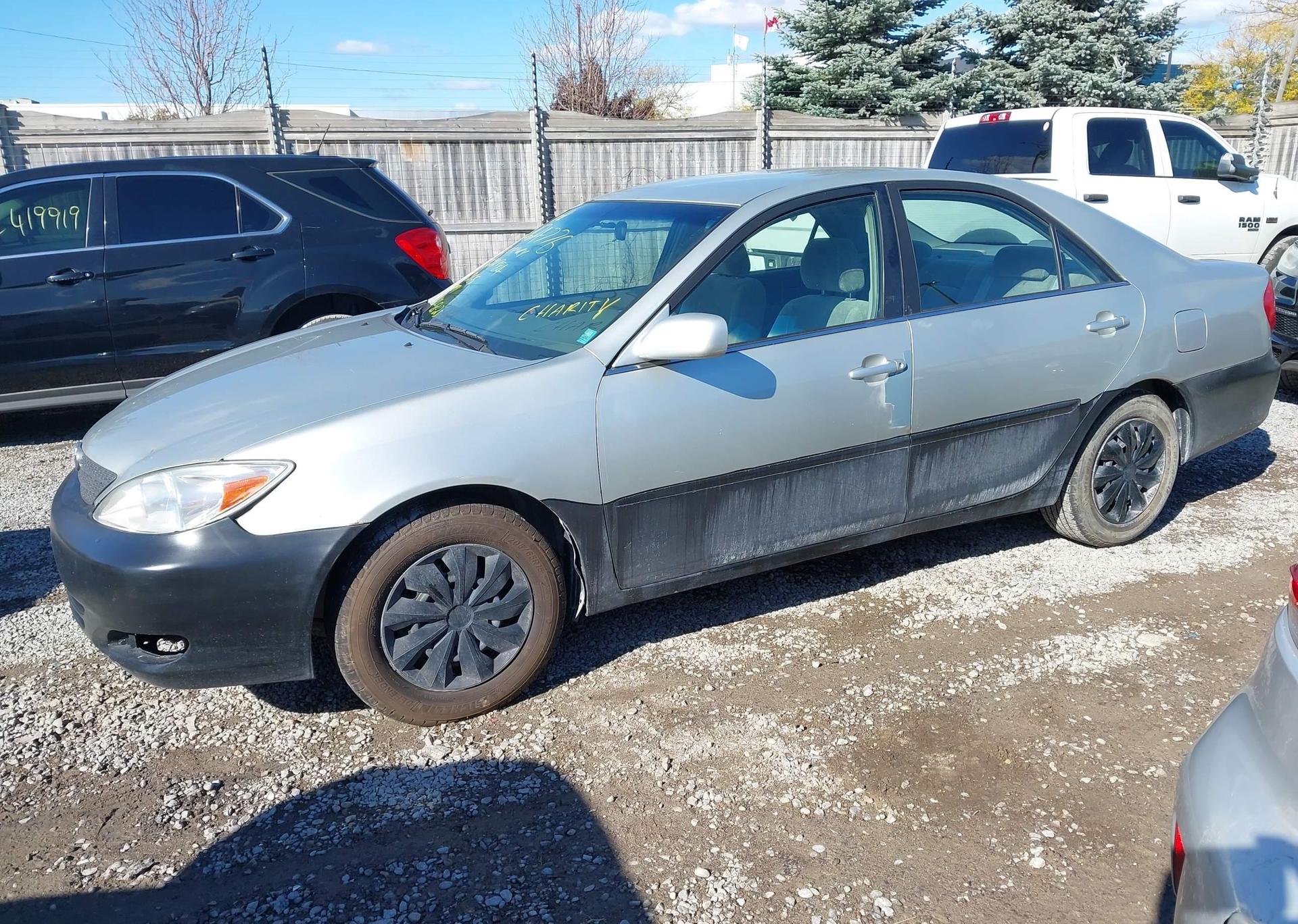 2002 TOYOTA CAMRY LE