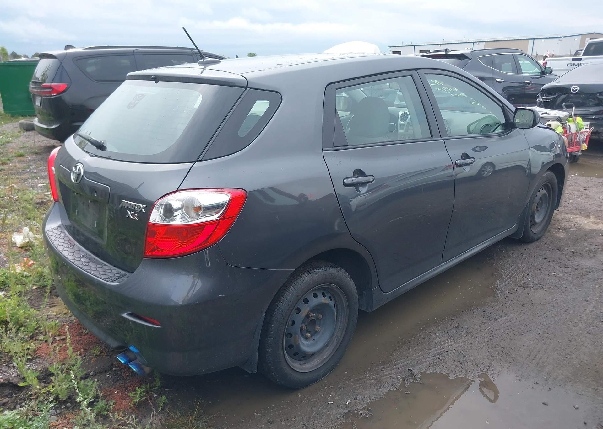 2009 TOYOTA Matrix XR
