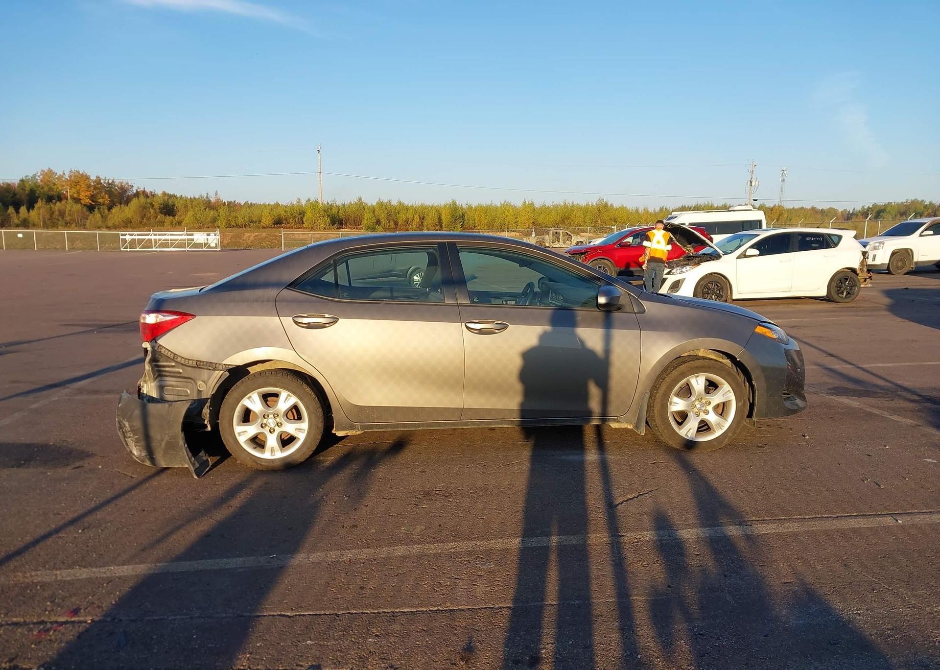 2017 TOYOTA COROLLA LE