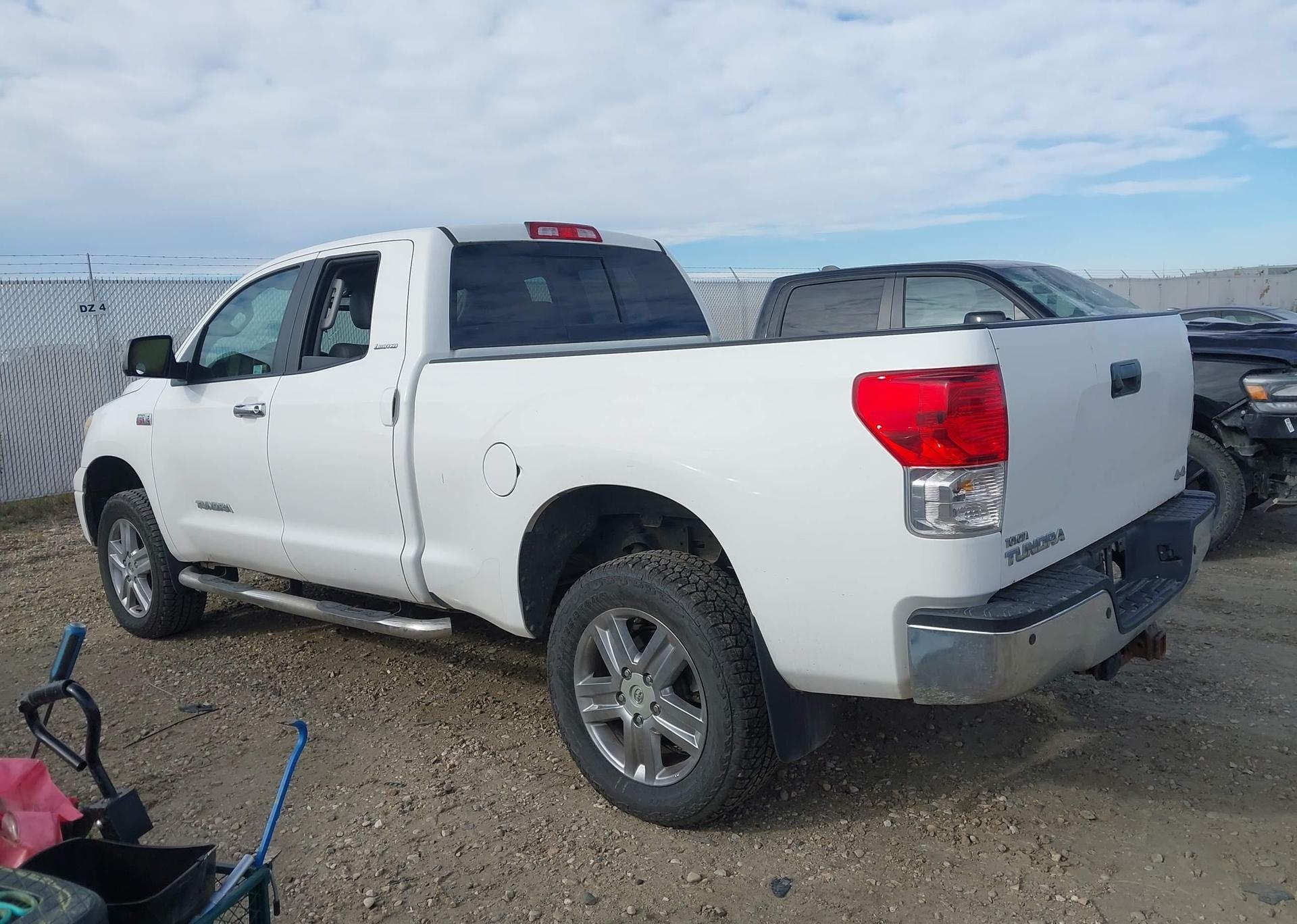 2011 TOYOTA TUNDRA LIMITED 5.7L V8