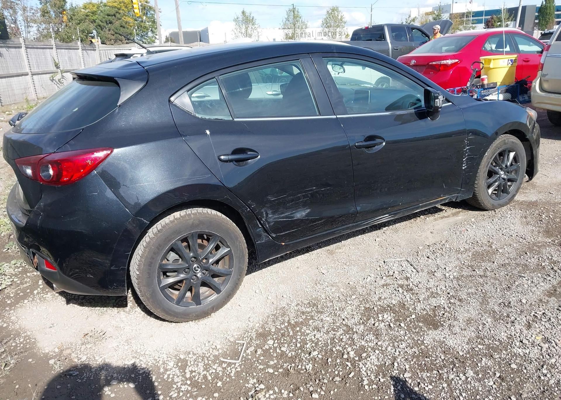 2015 MAZDA MAZDA3 GS