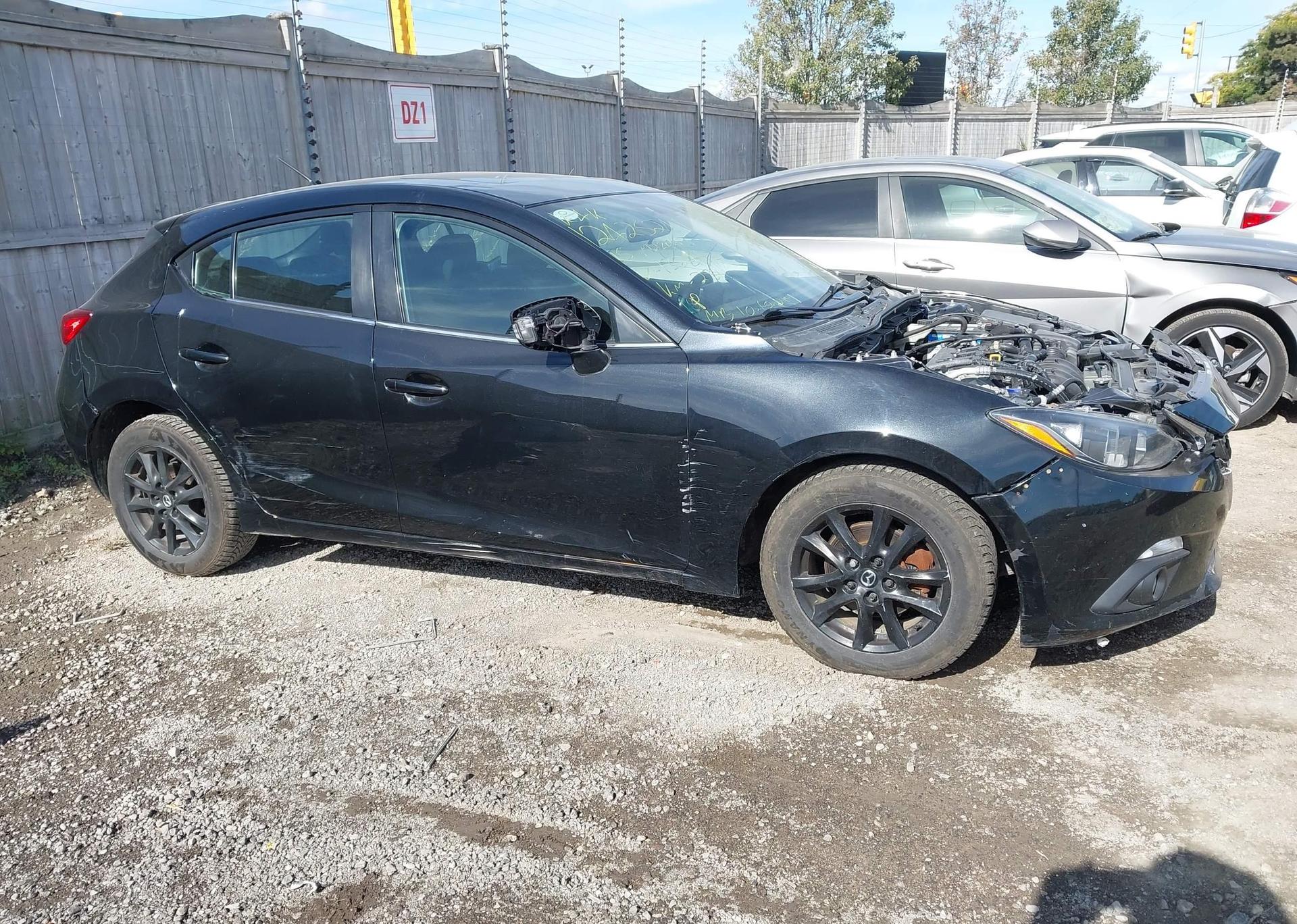 2015 MAZDA MAZDA3 GS