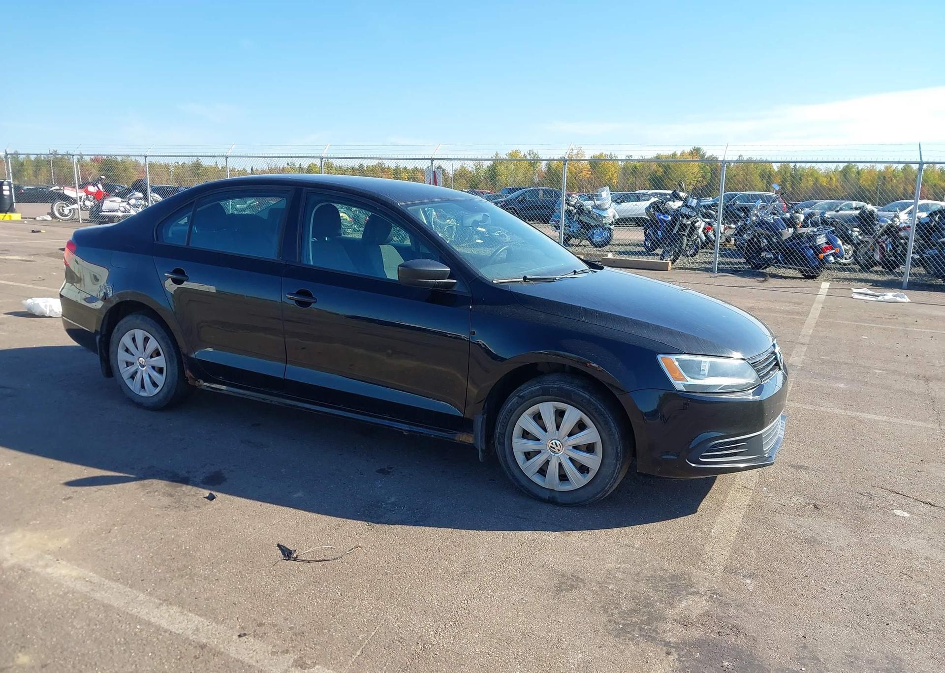 2013 VOLKSWAGEN JETTA S