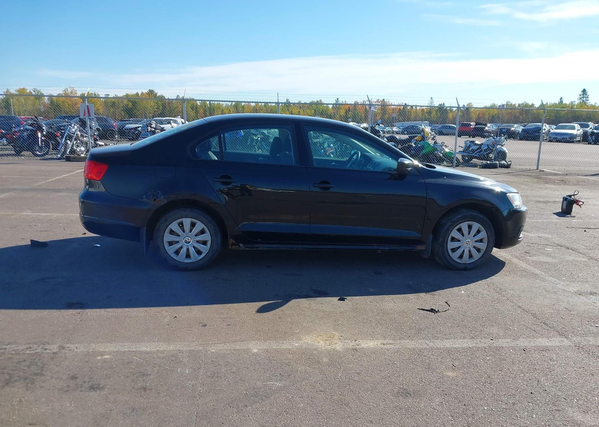 2013 VOLKSWAGEN JETTA S